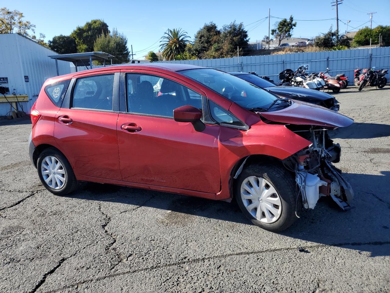2016 Nissan Versa VIN 3N1CE2CP3GL357787 Copart auction photo, front end / all over damage thumbnail 4