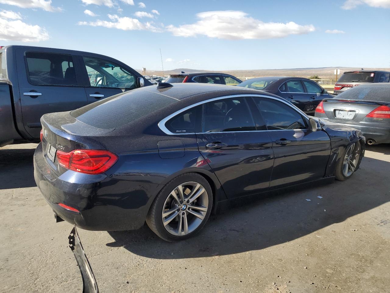 2018 BMW 4er VIN WBA4J5C57JBF07535 Copart auction photo, front end damage thumbnail 3