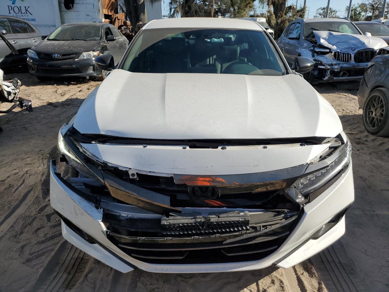 2022 Honda Accord VIN 1HGCV3F2XNA040131 Copart auction photo, front end damage thumbnail 5