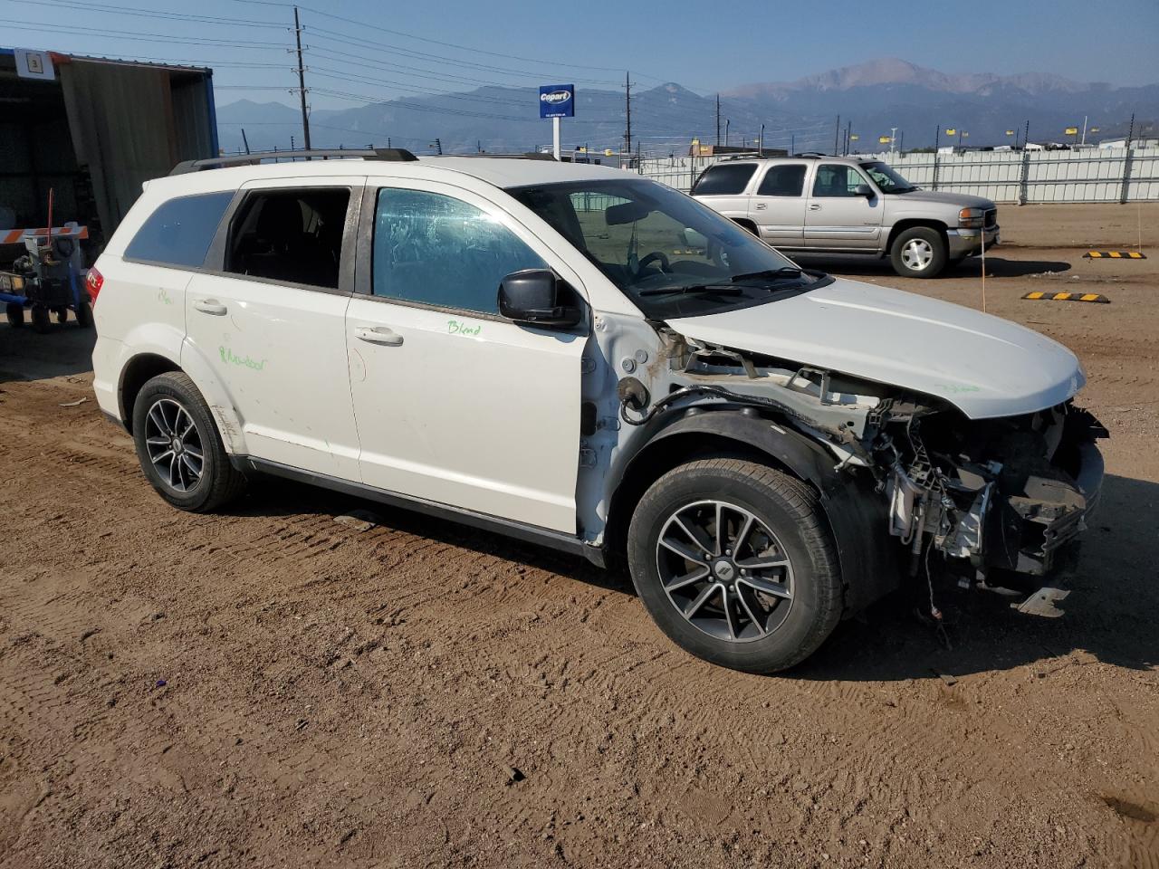 2018 Dodge Journey VIN 3C4PDCBG5JT514557 Copart auction photo, front end / side damage thumbnail 4