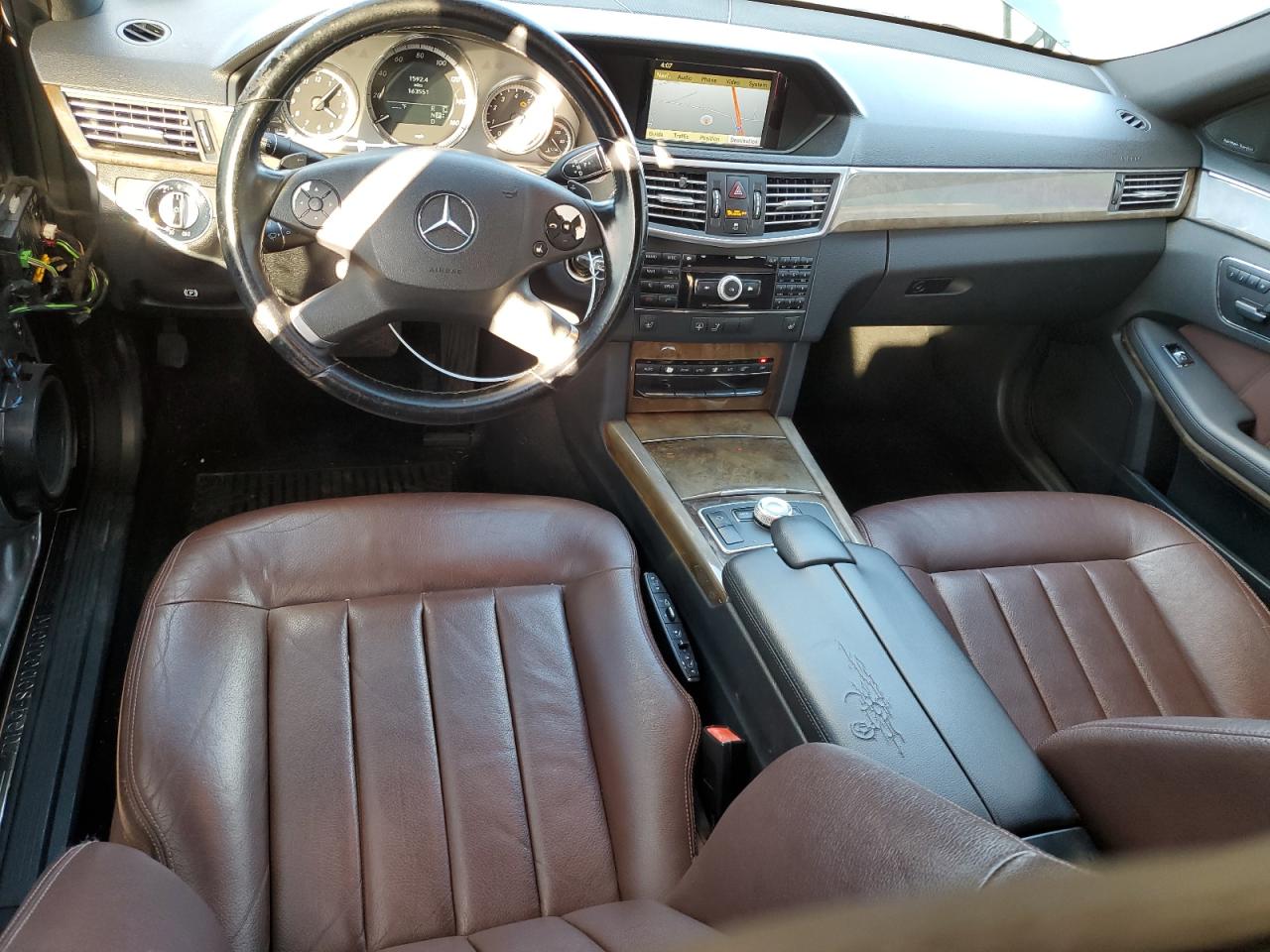 2010 Mercedes-Benz E-klasse VIN WDDHF5GB1AA099354 Copart auction photo, front end damage thumbnail 8
