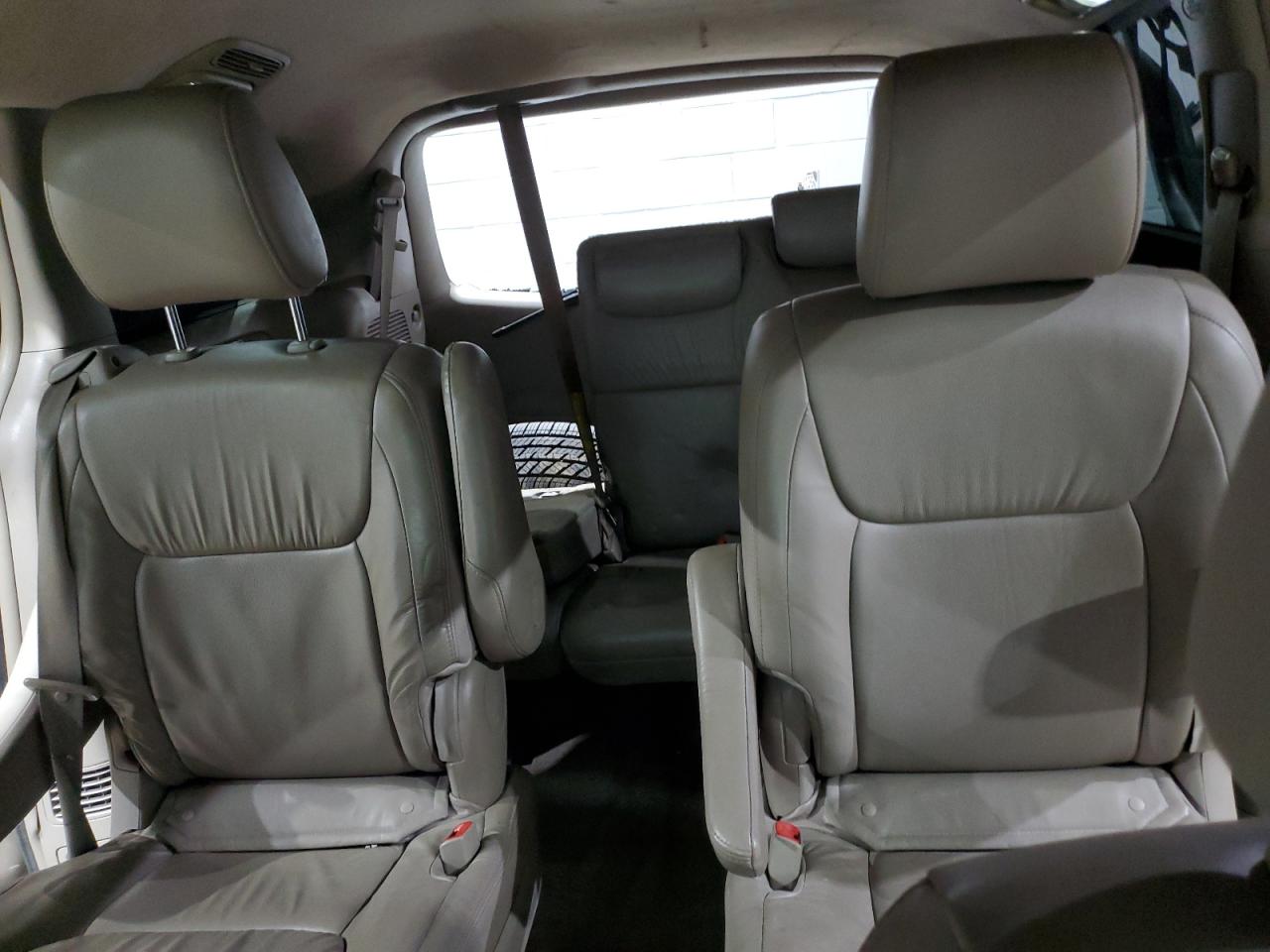 2009 Toyota Sienna VIN 5TDBK22CX9S025665 Copart auction photo, rear end / front end damage thumbnail 10