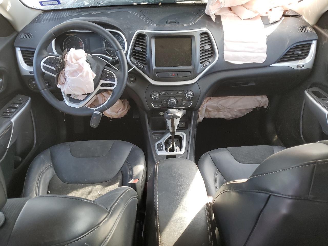 2018 Jeep Grand Cherokee VIN 1C4PJLLB0JD537911 Copart auction photo, front end damage thumbnail 8