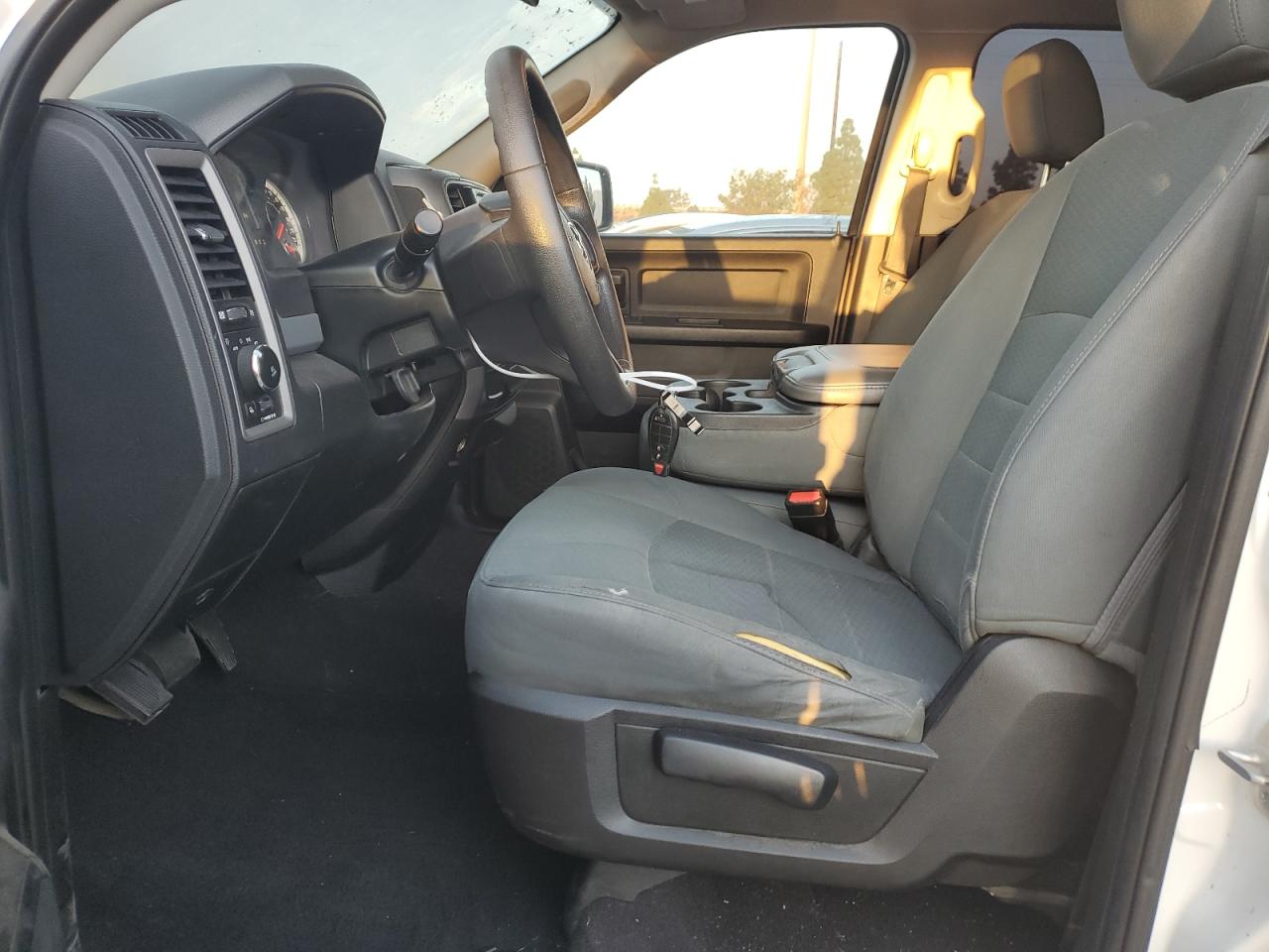 2018 RAM 1500 VIN 1C6RR6FT8JS149495 Copart auction photo, rear end damage thumbnail 7
