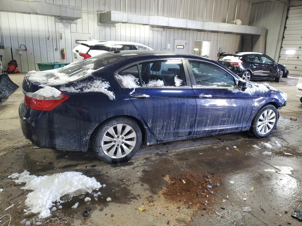 2013 Honda Accord VIN 1HGCR2F81DA035899 Copart auction photo, front end damage thumbnail 3