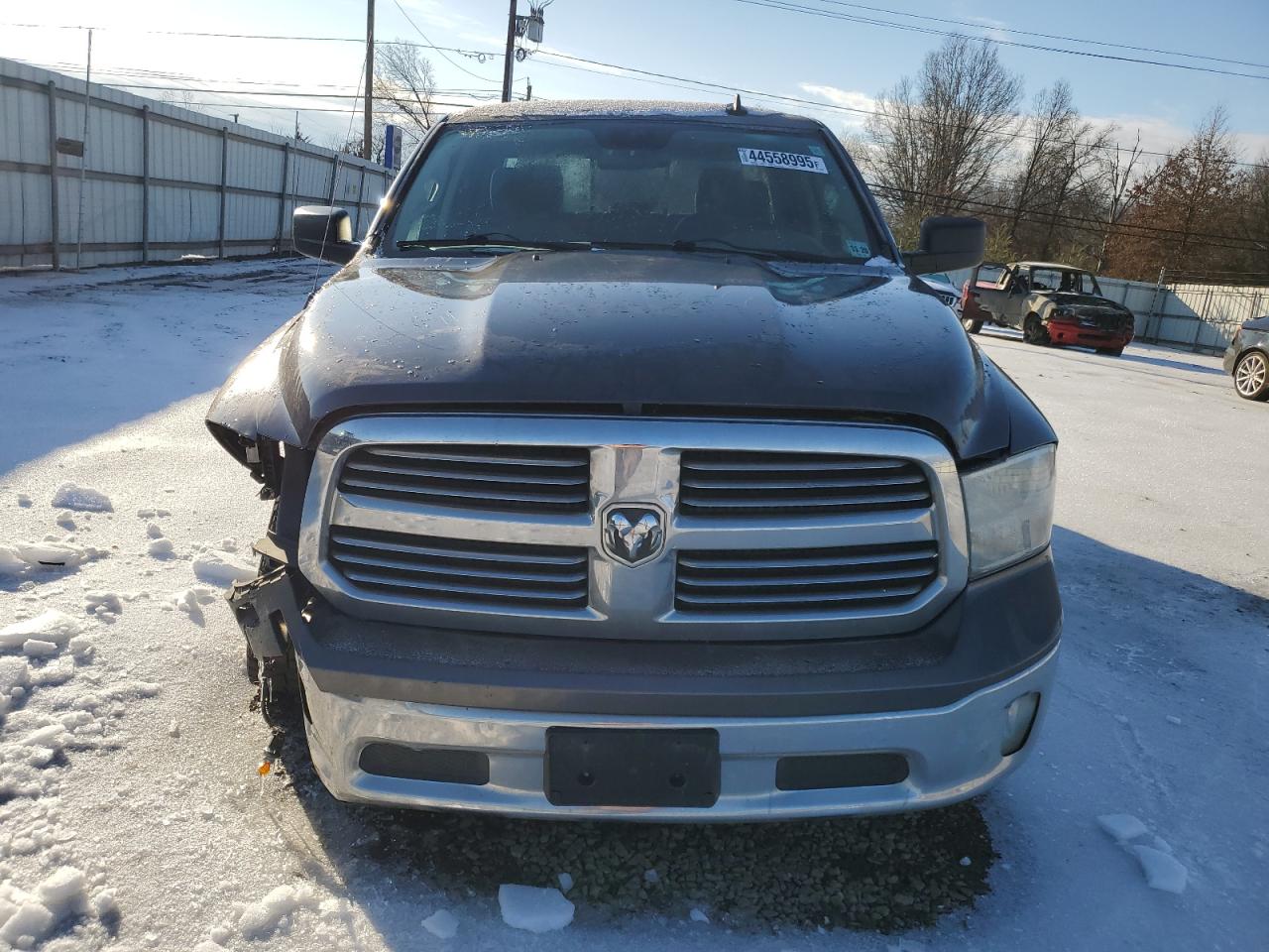 2015 RAM 1500 VIN 3C6RR7LT2FG641609 Copart auction photo, front end damage thumbnail 5