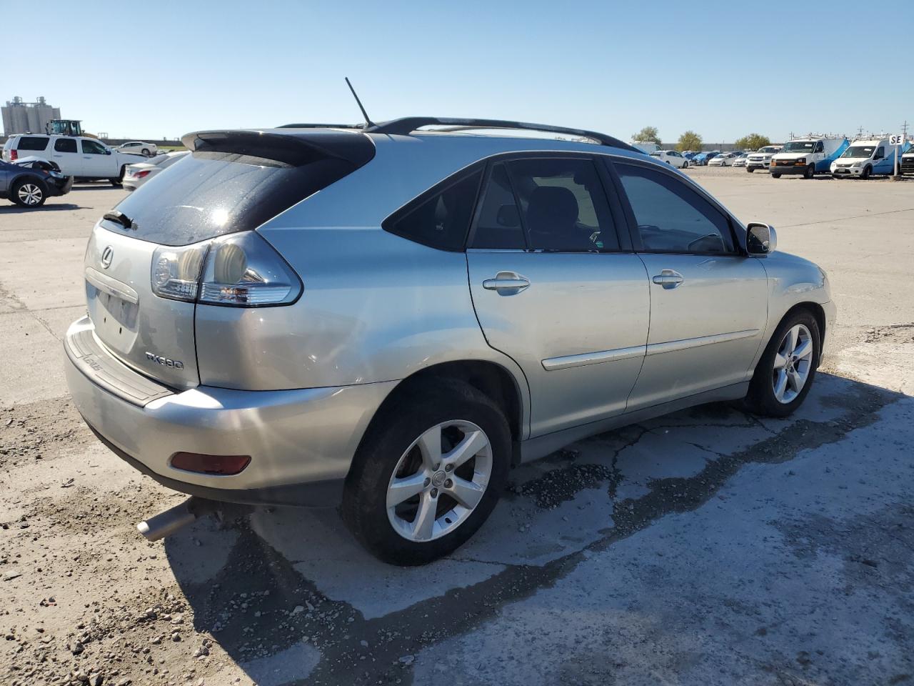 2006 Lexus RX VIN 2T2GA31U56C051227 Copart auction photo, rear end / undercarriage damage thumbnail 3