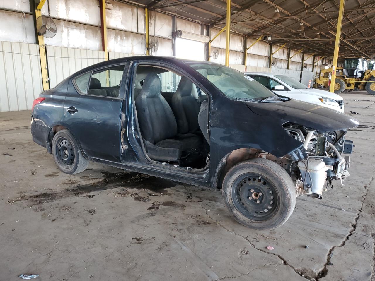 2016 Nissan Versa VIN 3N1CN7AP6GL872248 Copart auction photo, stripped / front end damage thumbnail 4