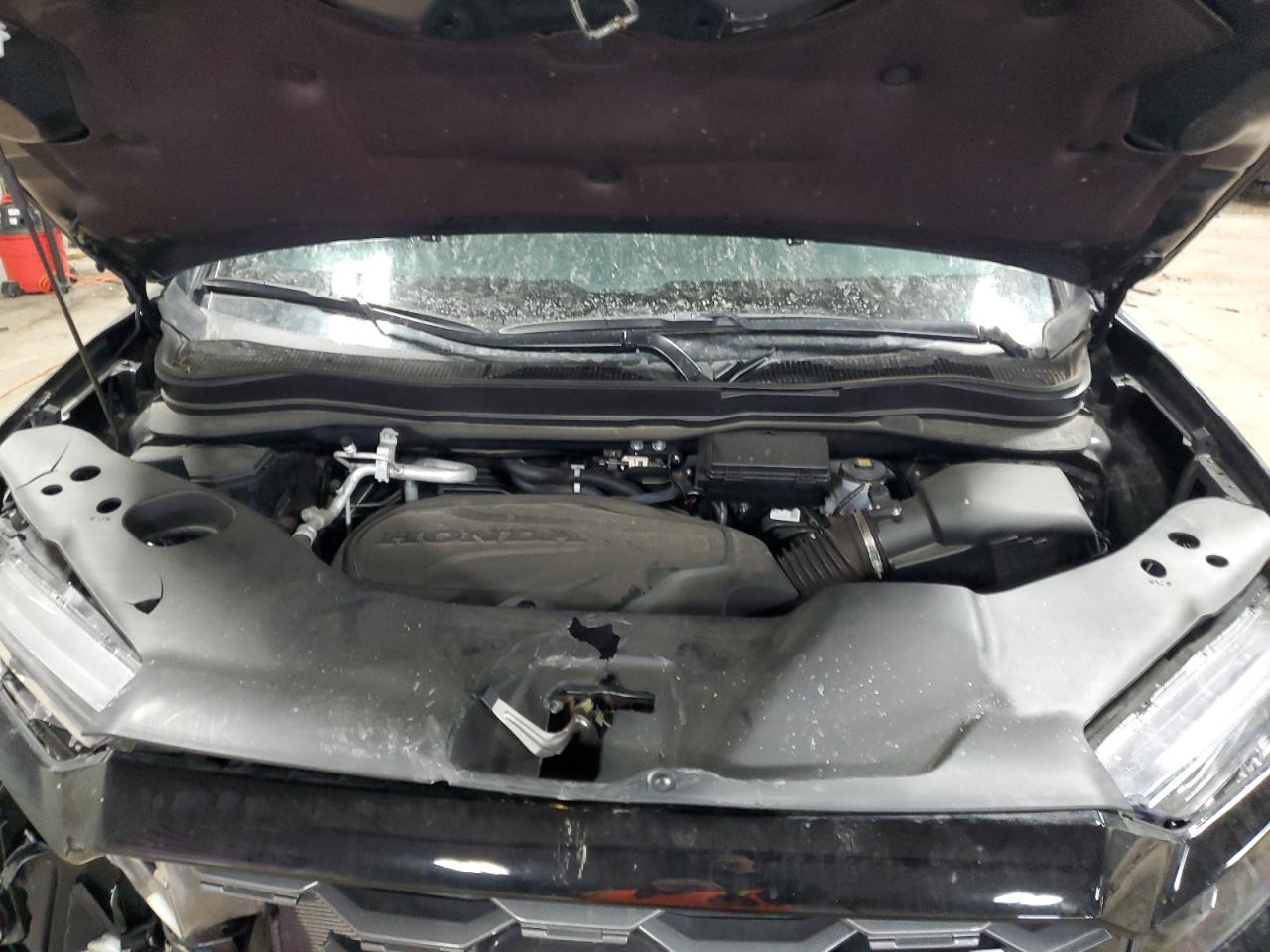 2024 Honda Passport VIN 5FNYF8H66RB019093 Copart auction photo, front end damage thumbnail 12
