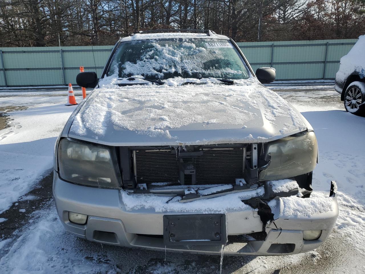 2008 Chevrolet TrailBlazer VIN 1GNDS13S682159062 Copart auction photo, front end / rear end damage thumbnail 5
