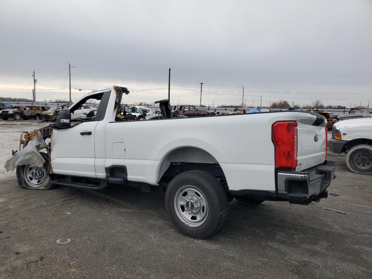 2023 Ford F350 VIN 1FTRF3AA1PED40639 Copart auction photo, burn damage thumbnail 2