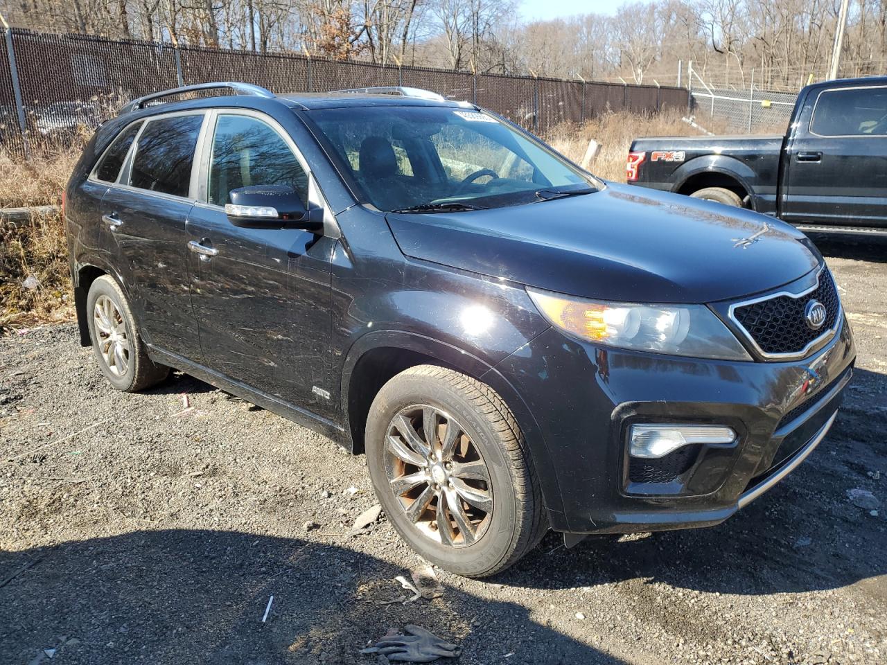 2013 KIA Sorento VIN 5XYKWDA23DG387724 Copart auction photo, mechanical / minor dent/scratches damage thumbnail 4