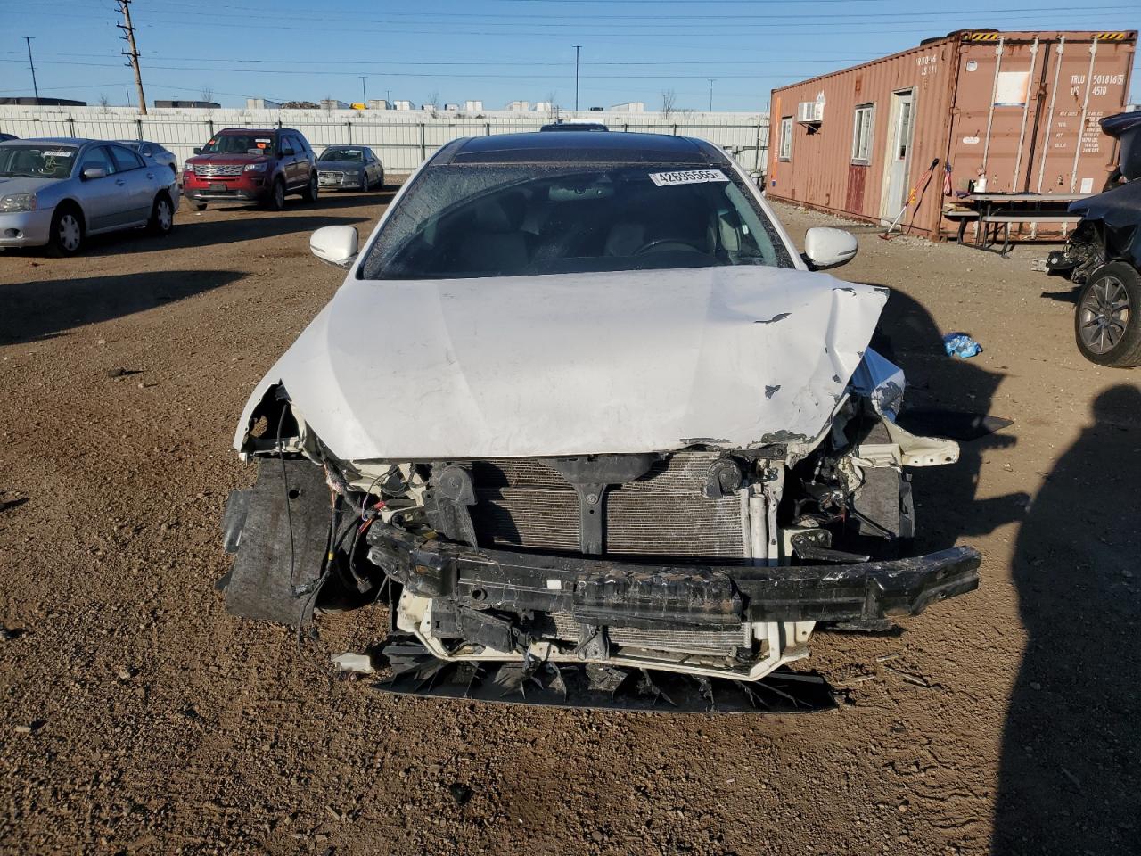 2015 KIA Cadenza VIN KNALN4D74F5168777 Copart auction photo, front end damage thumbnail 5
