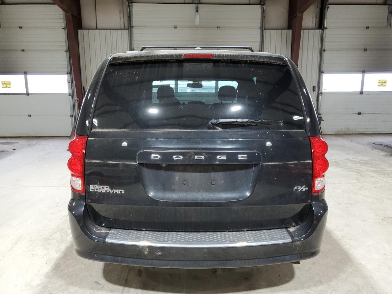 2016 Dodge Caravan VIN 2C4RDGEG5GR197192 Copart auction photo, normal wear damage thumbnail 6