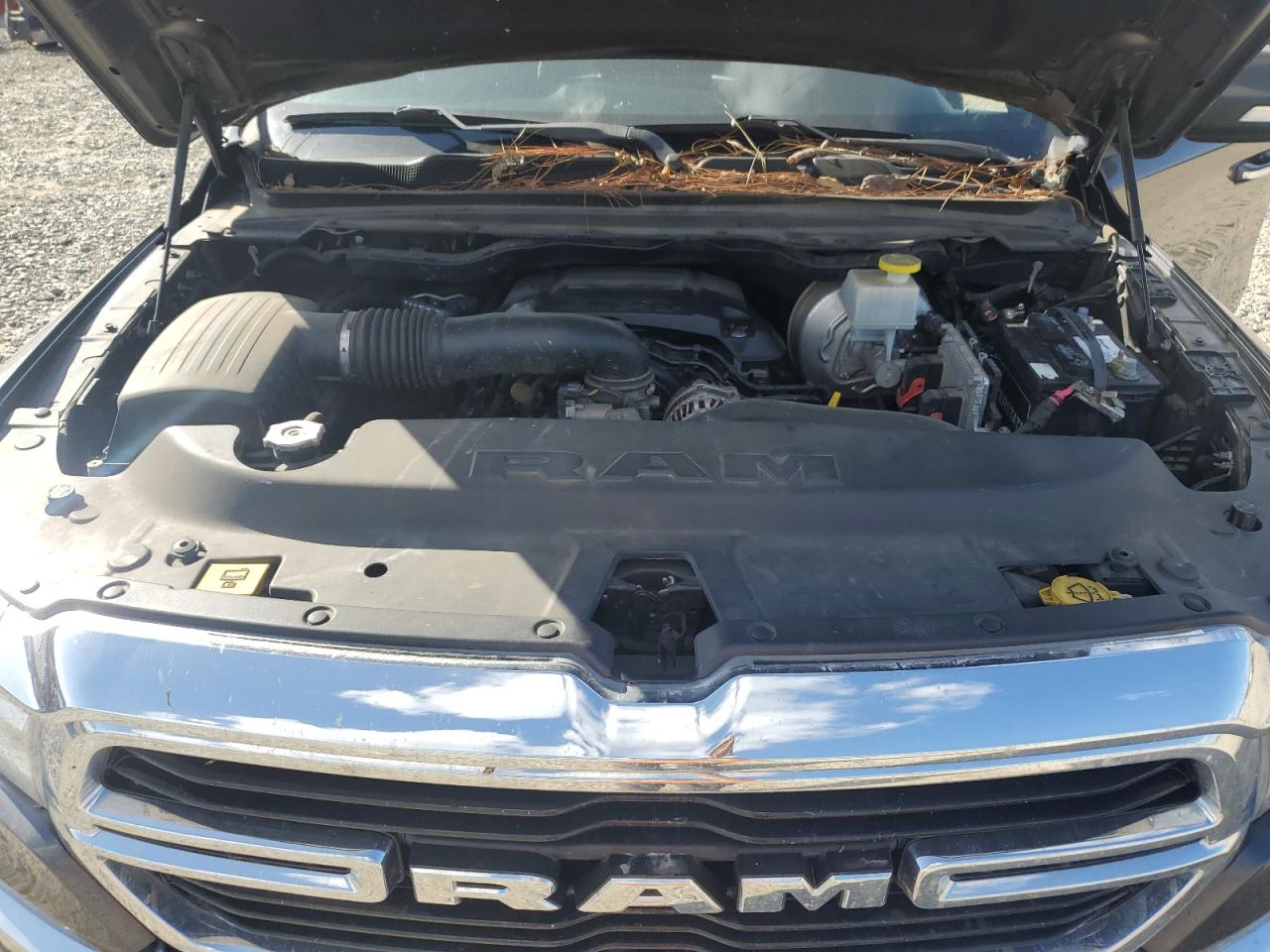 2019 RAM 1500 VIN 1C6SRFFT4KN680601 Copart auction photo, all over damage thumbnail 11