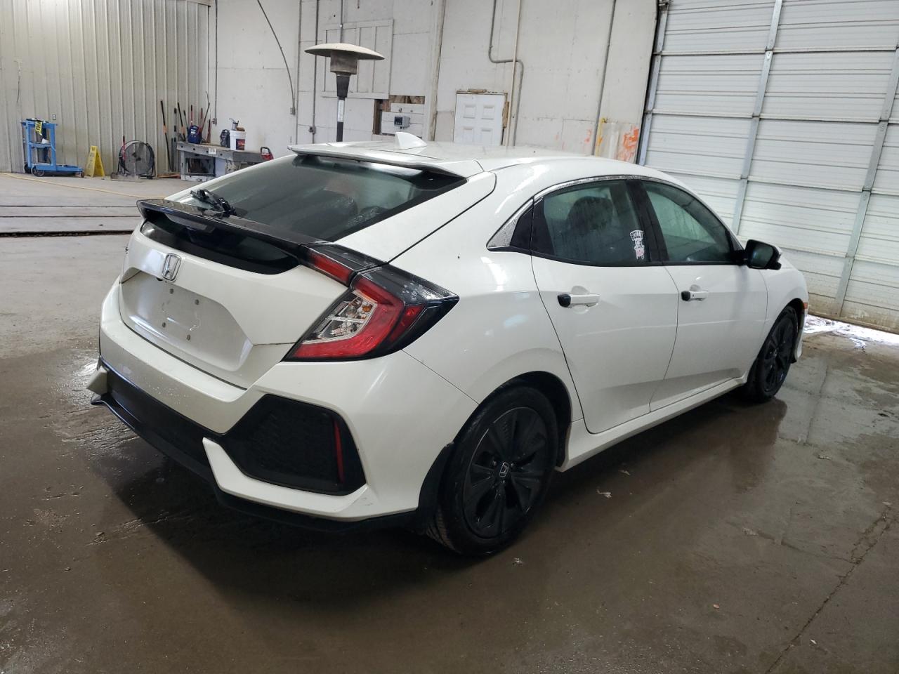 2019 Honda Civic VIN SHHFK7H64KU228060 Copart auction photo, water/flood / undercarriage damage thumbnail 3