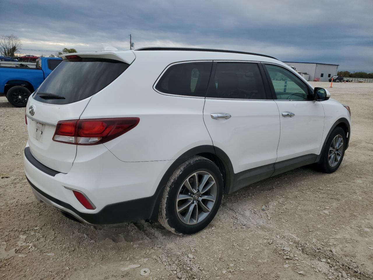2017 Hyundai Santa Fe VIN KM8SN4HF1HU200590 Copart auction photo, mechanical / front end damage thumbnail 3
