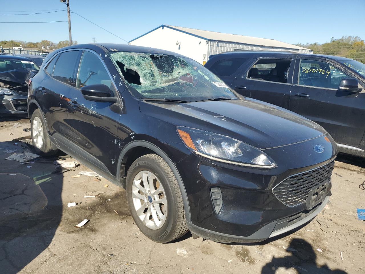 2020 Ford Escape VIN 1FMCU0G67LUC61338 Copart auction photo, front end damage thumbnail 4