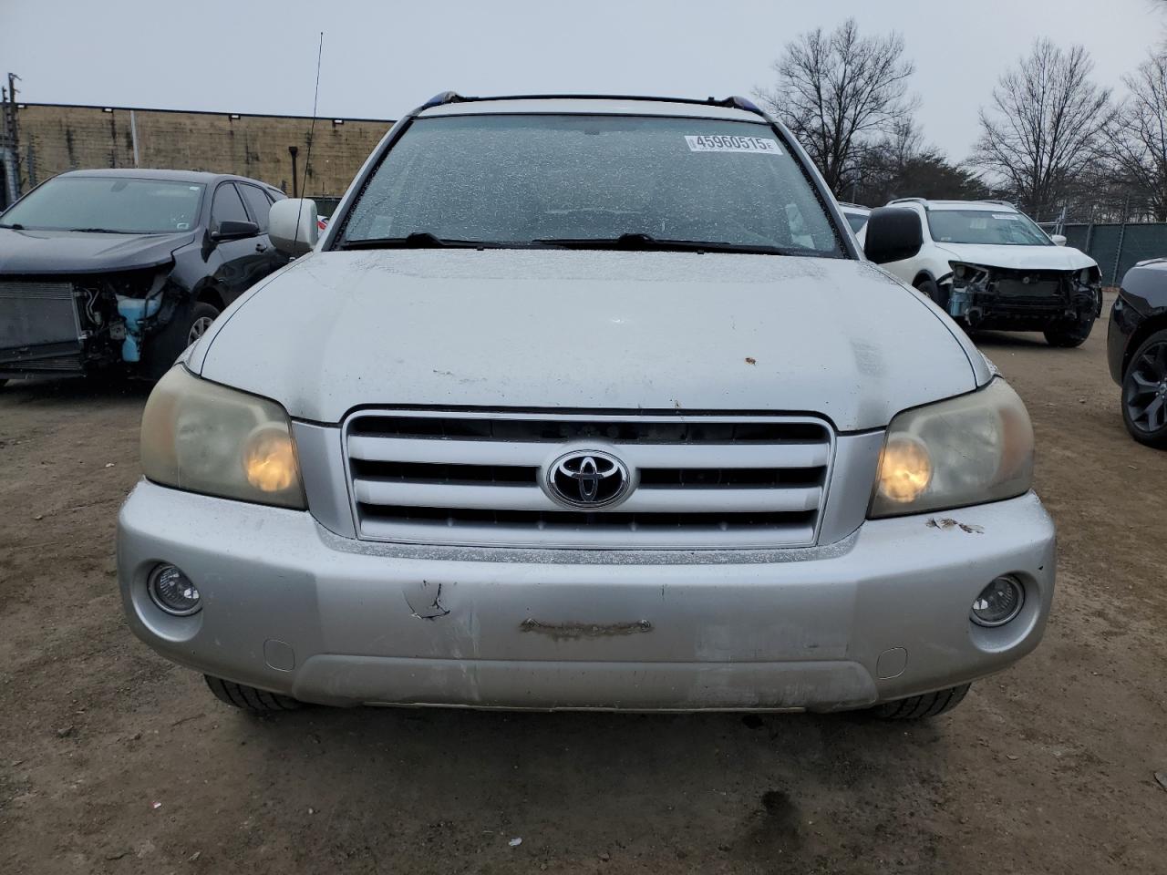 2004 Toyota Highlander VIN JTEEP21A040045865 Copart auction photo, rear end / side damage thumbnail 5