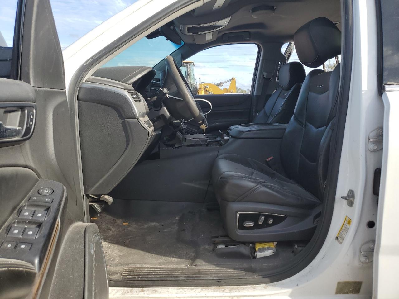 2015 Chevrolet Tahoe VIN 1GNLC2KC1FR528097 Copart auction photo, water/flood damage thumbnail 7