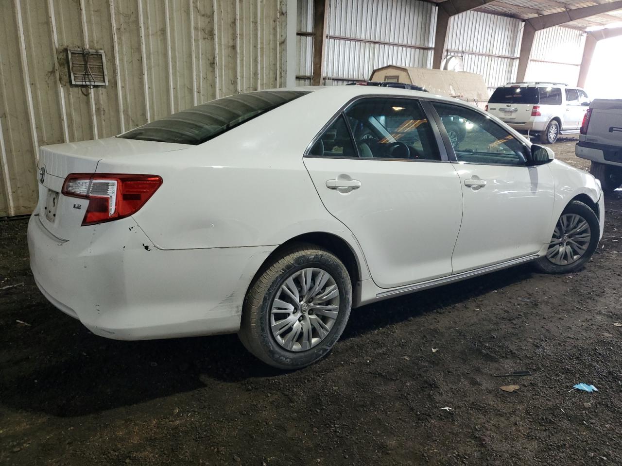 2014 Toyota Camry VIN 4T1BF1FK9EU398407 Copart auction photo, front end / rear end damage thumbnail 3