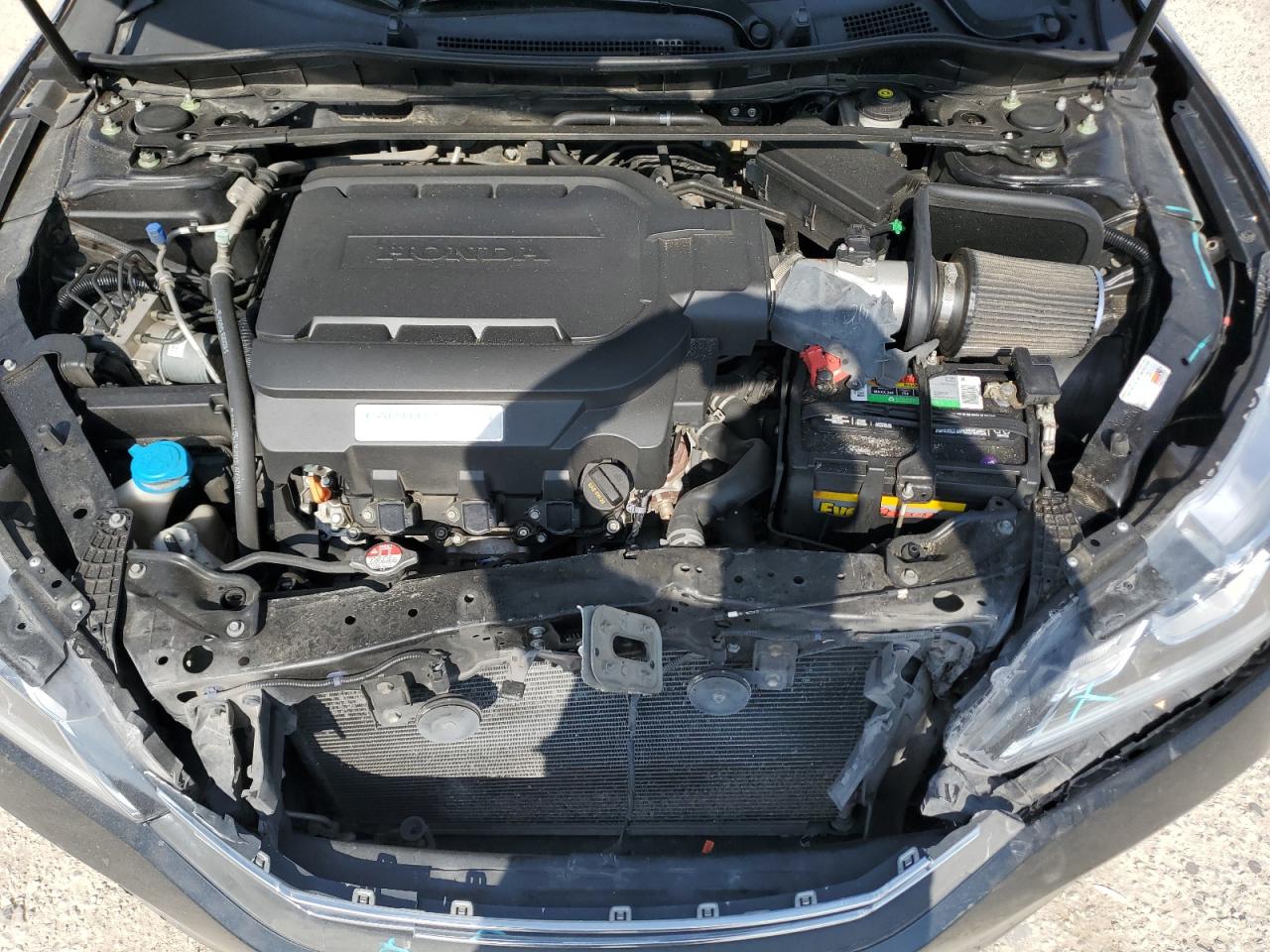 2016 Honda Accord VIN 1HGCR3F07GA015516 Copart auction photo, front end / minor dent/scratches damage thumbnail 11
