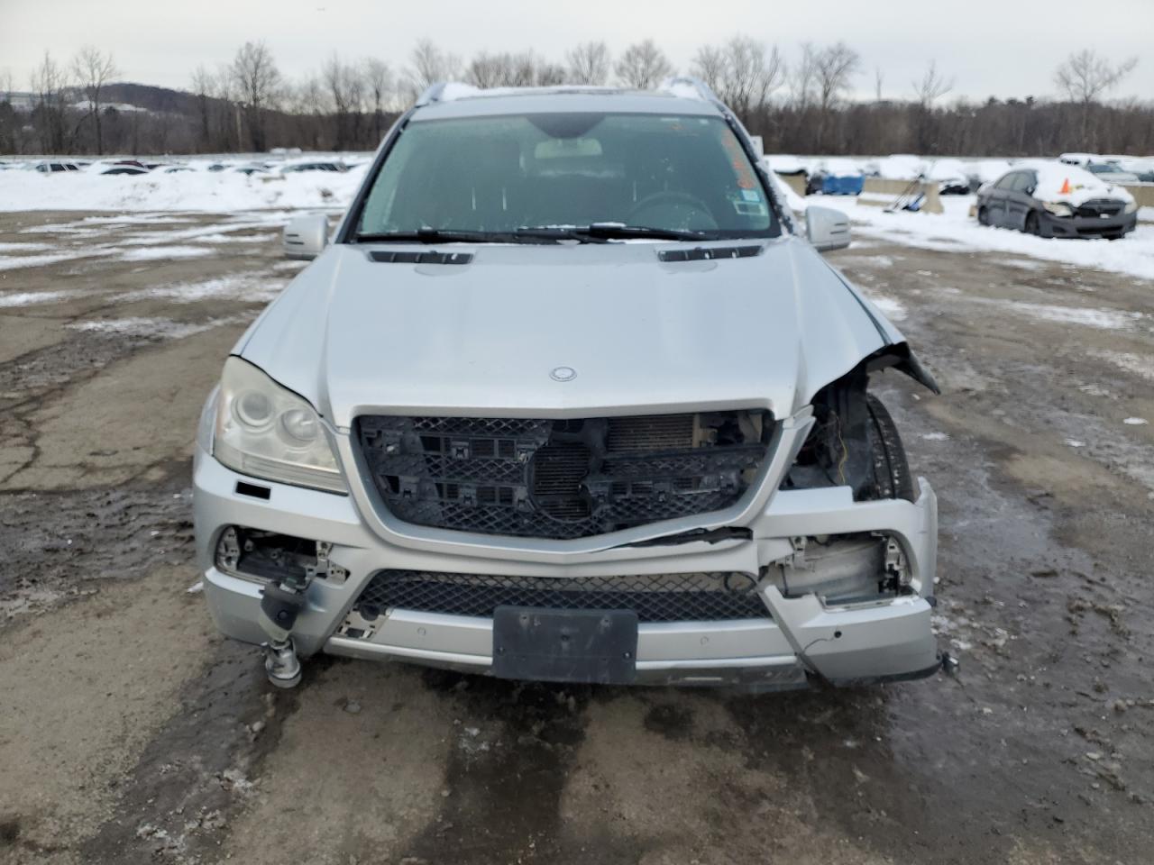 2011 Mercedes-Benz GL-klasse VIN 4JGBF7BE6BA745935 Copart auction photo, front end / minor dent/scratches damage thumbnail 5