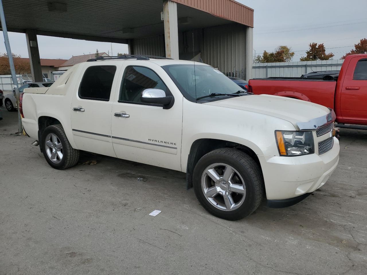 2012 Chevrolet Avalanche VIN 3GNTKGE76CG188150 Copart auction photo, side damage thumbnail 4
