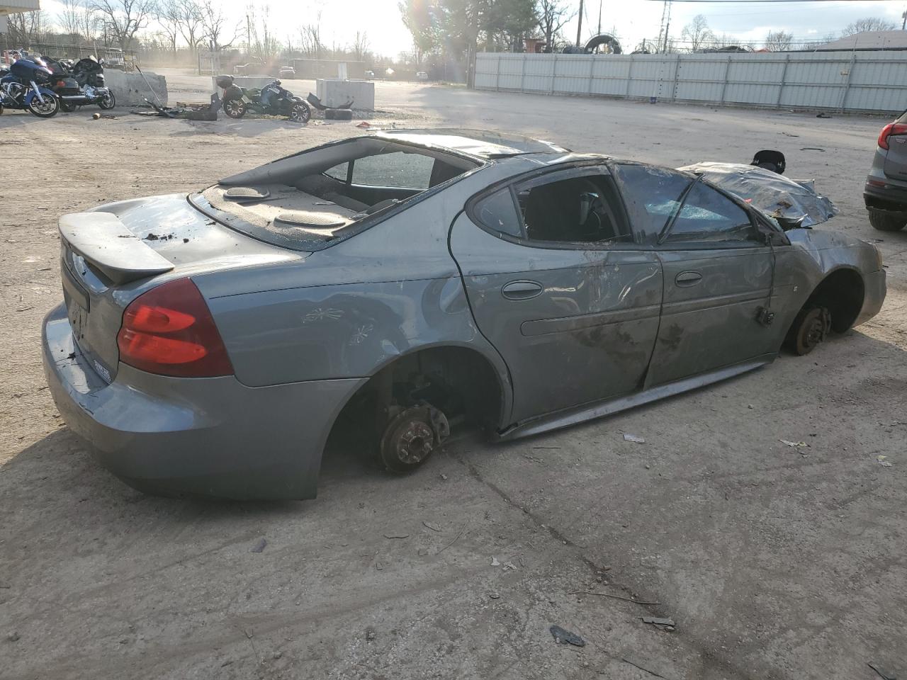 2008 Pontiac Grand Prix VIN 2G2WP552381140125 Copart auction photo, all over damage thumbnail 3