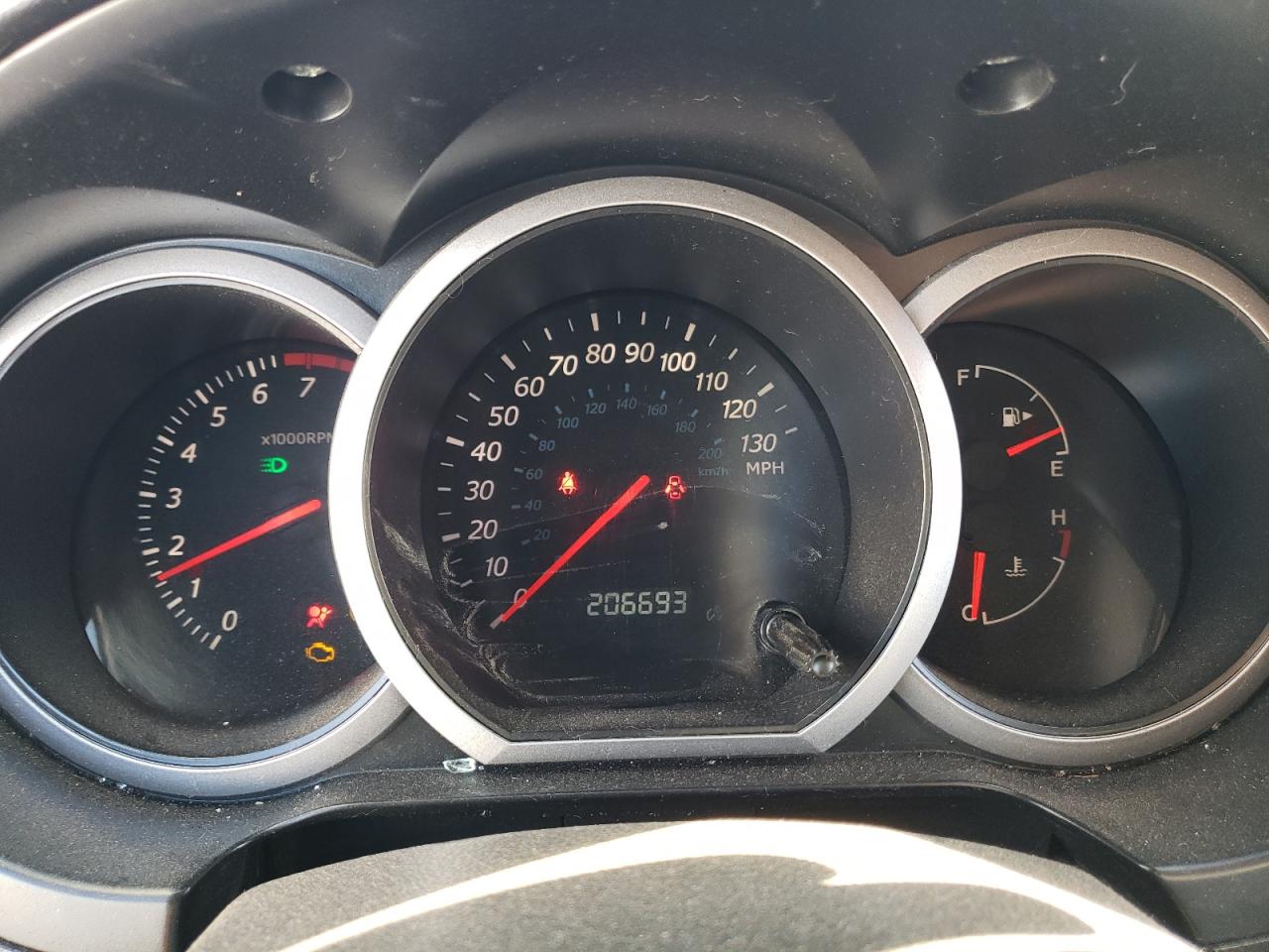 2007 Suzuki Grand Vitara VIN JS3TE944474204272 Copart auction photo, front end / hail damage thumbnail 9