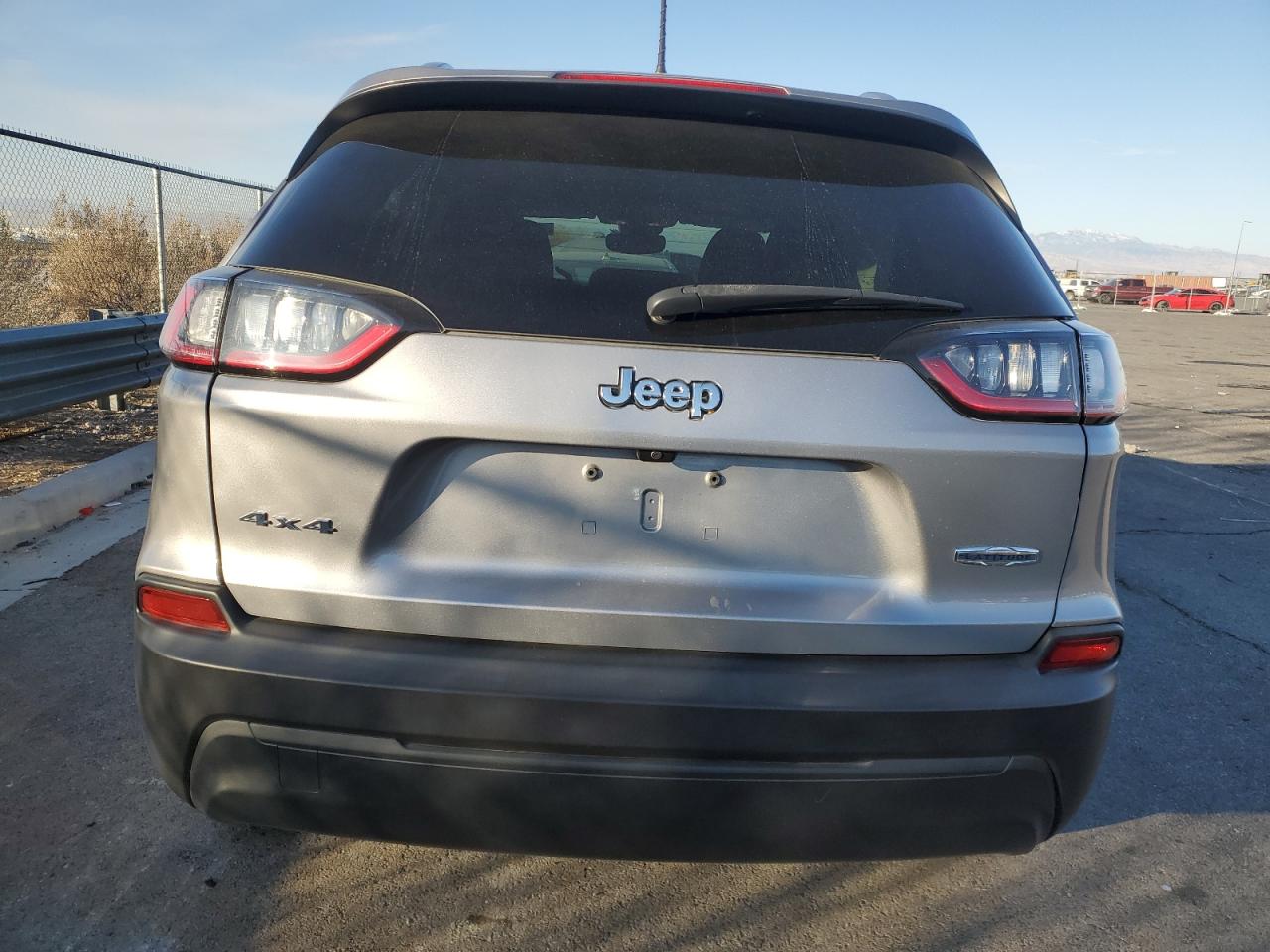 2021 Jeep Grand Cherokee VIN 1C4PJMCB3MD108708 Copart auction photo, side damage thumbnail 6
