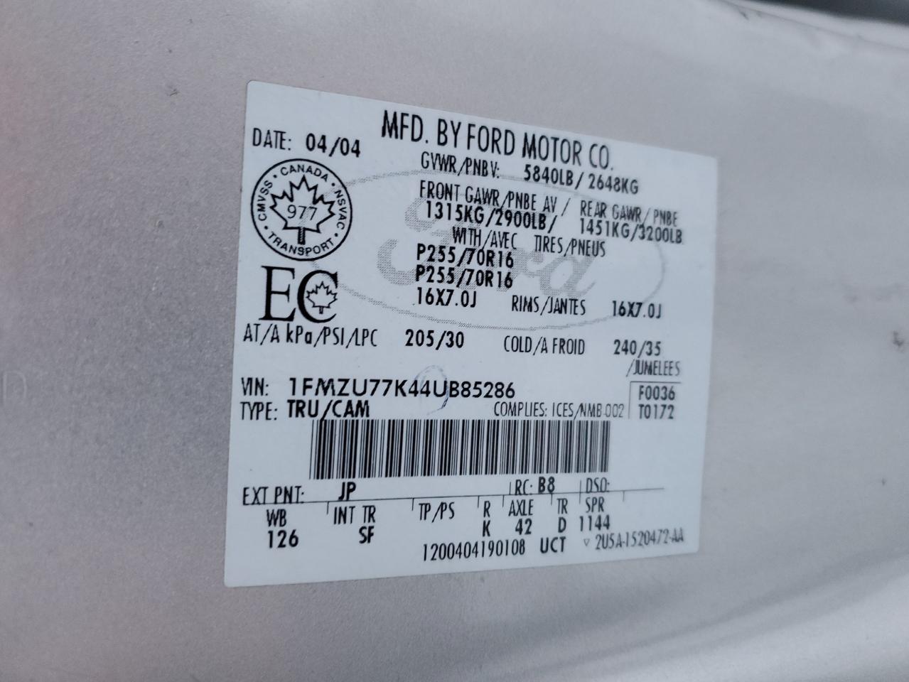 2004 Ford Explorer VIN 1FMZU77K44UB85286 Copart auction photo, hail / minor dent/scratches damage thumbnail 12