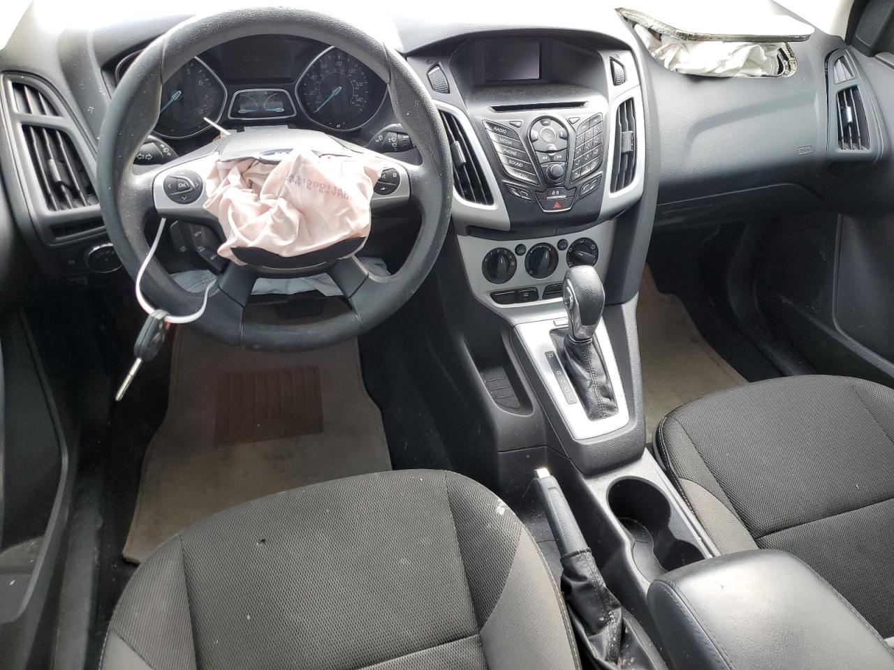 2014 Ford Focus VIN 1FADP3F28EL313963 Copart auction photo, front end / minor dent/scratches damage thumbnail 8