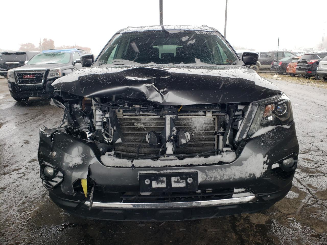 2019 Nissan Pathfinder VIN 5N1DR2MM7KC642664 Copart auction photo, front end / side damage thumbnail 5