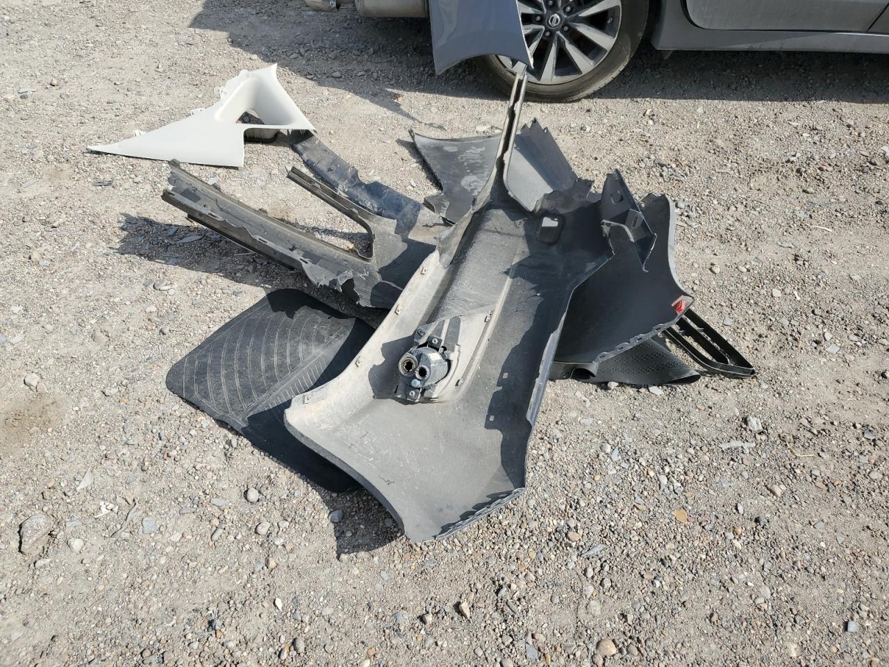 2018 Nissan Altima VIN 1N4AL3APXJC123268 Copart auction photo, rear end / front end damage thumbnail 14