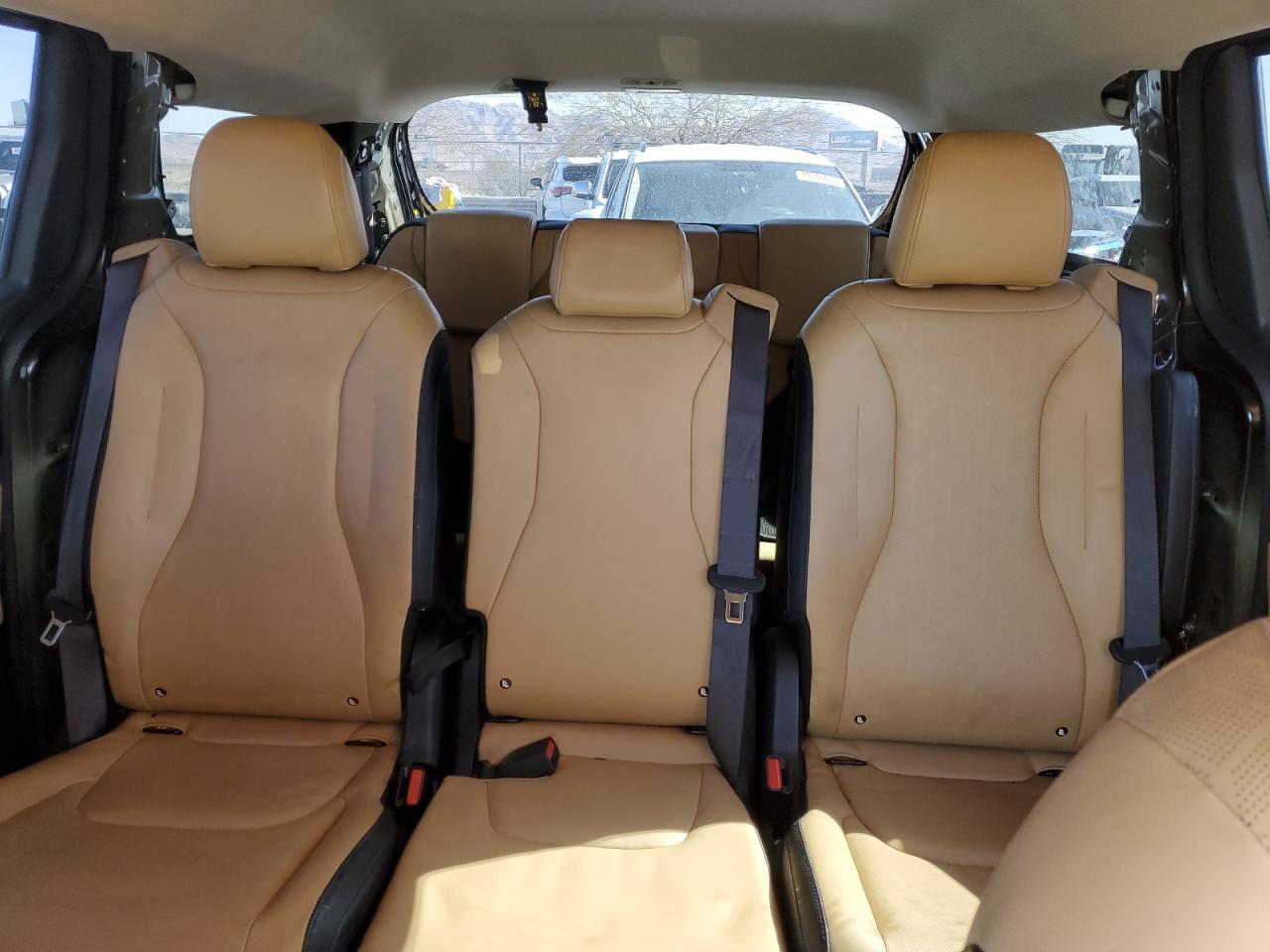2022 KIA Carnival VIN KNDNB4H39N6158105 Copart auction photo, rear end damage thumbnail 10