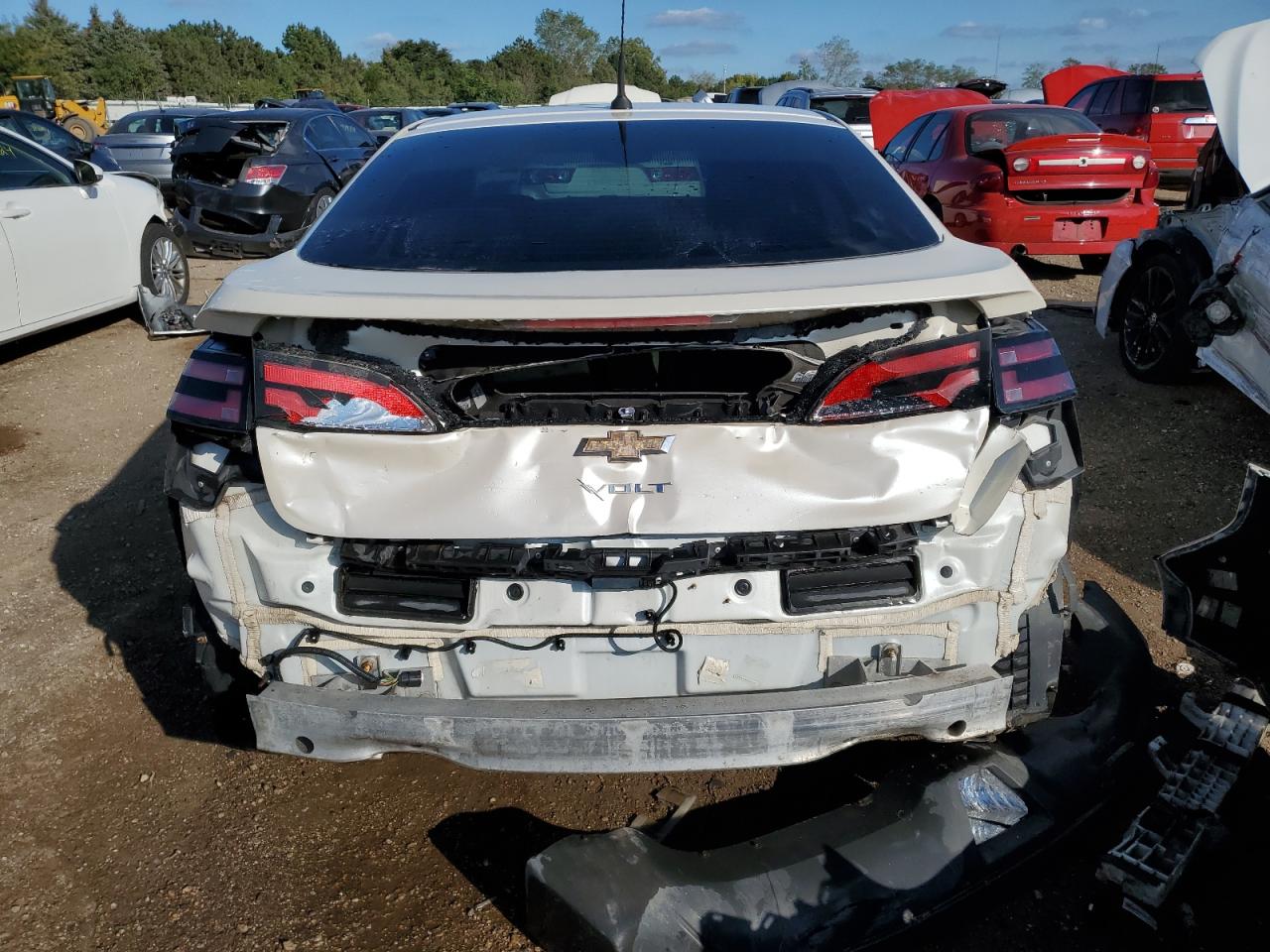 2013 Chevrolet Volt VIN 1G1RD6E40DU101685 Copart auction photo, rear end / front end damage thumbnail 6