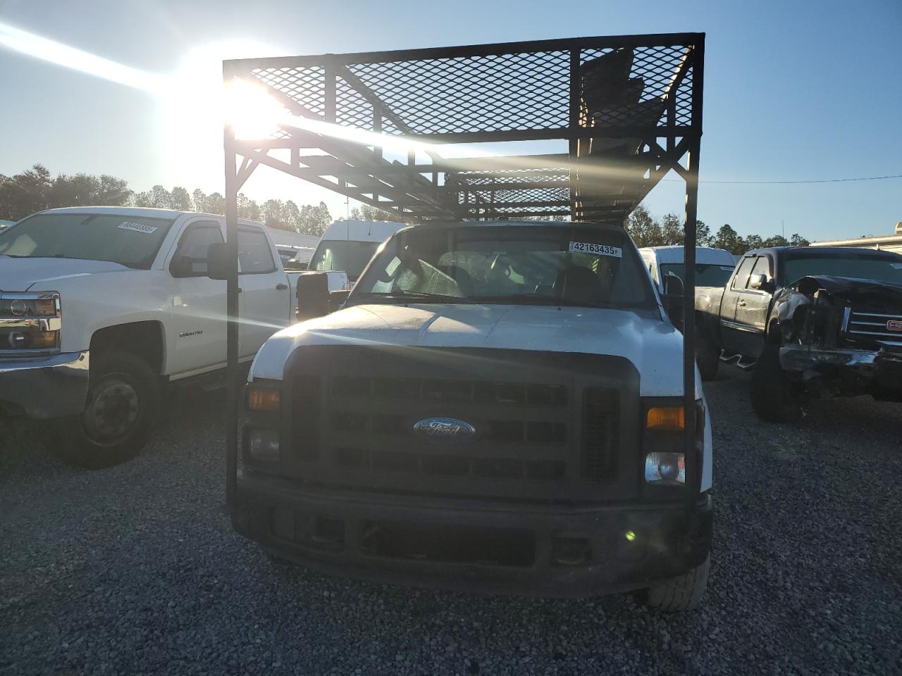 2009 Ford F250 VIN 1FTSX20519EA42320 Copart auction photo, all over damage thumbnail 5