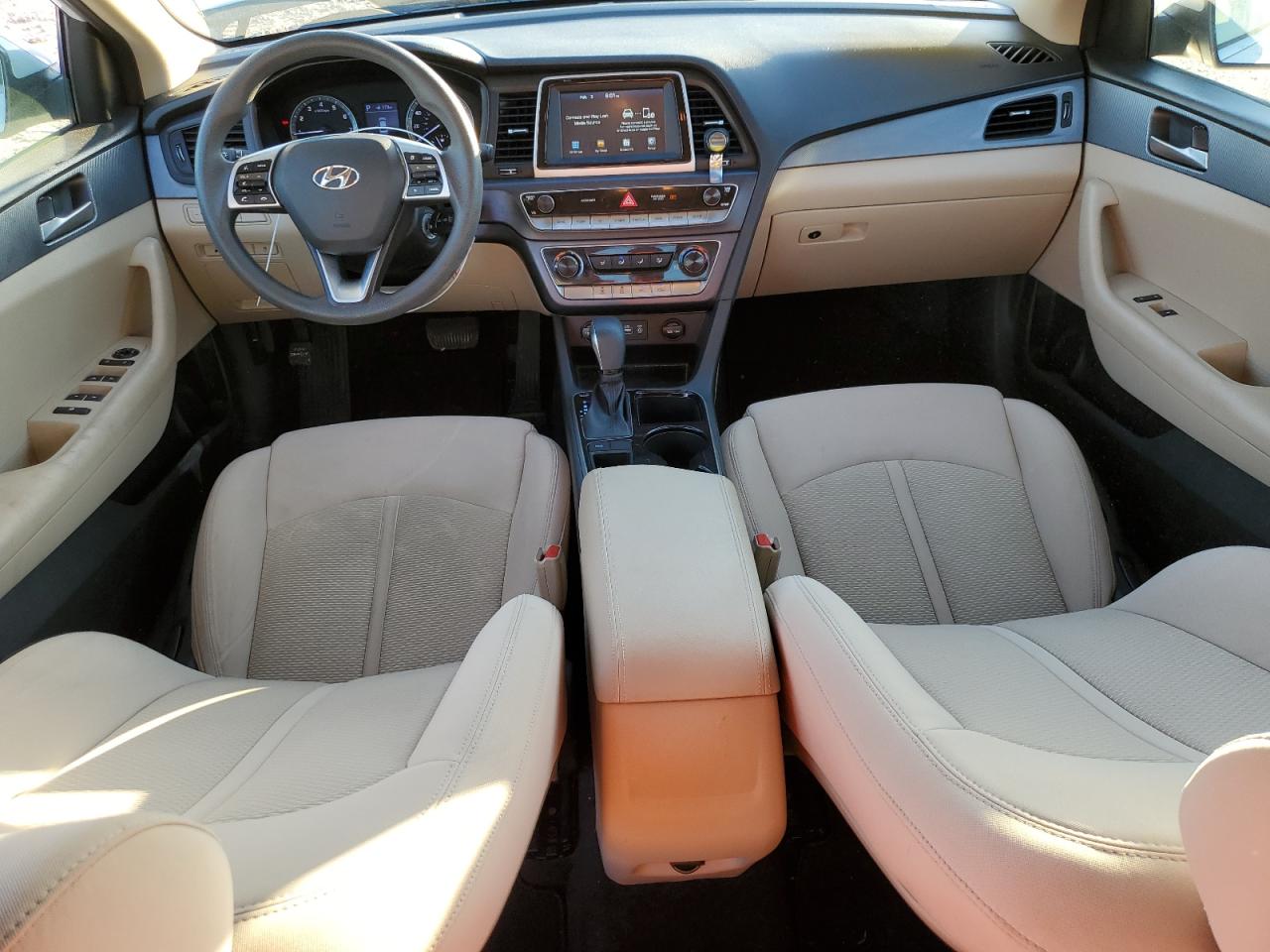 2019 Hyundai Sonata VIN 5NPE24AFXKH811336 Copart auction photo, front end damage thumbnail 8