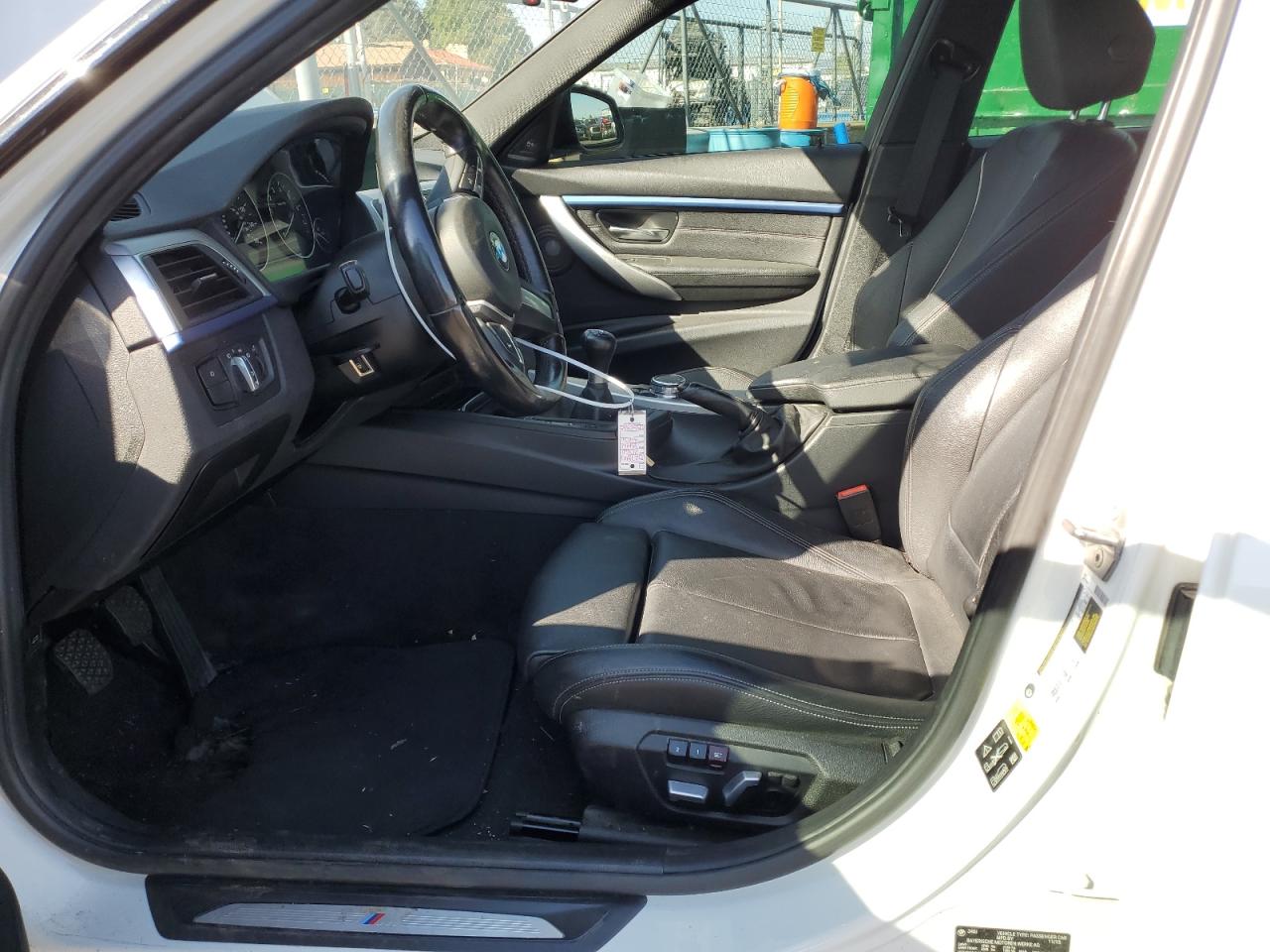 2016 BMW 3er VIN WBA8B7G54GNT70515 Copart auction photo, all over damage thumbnail 7