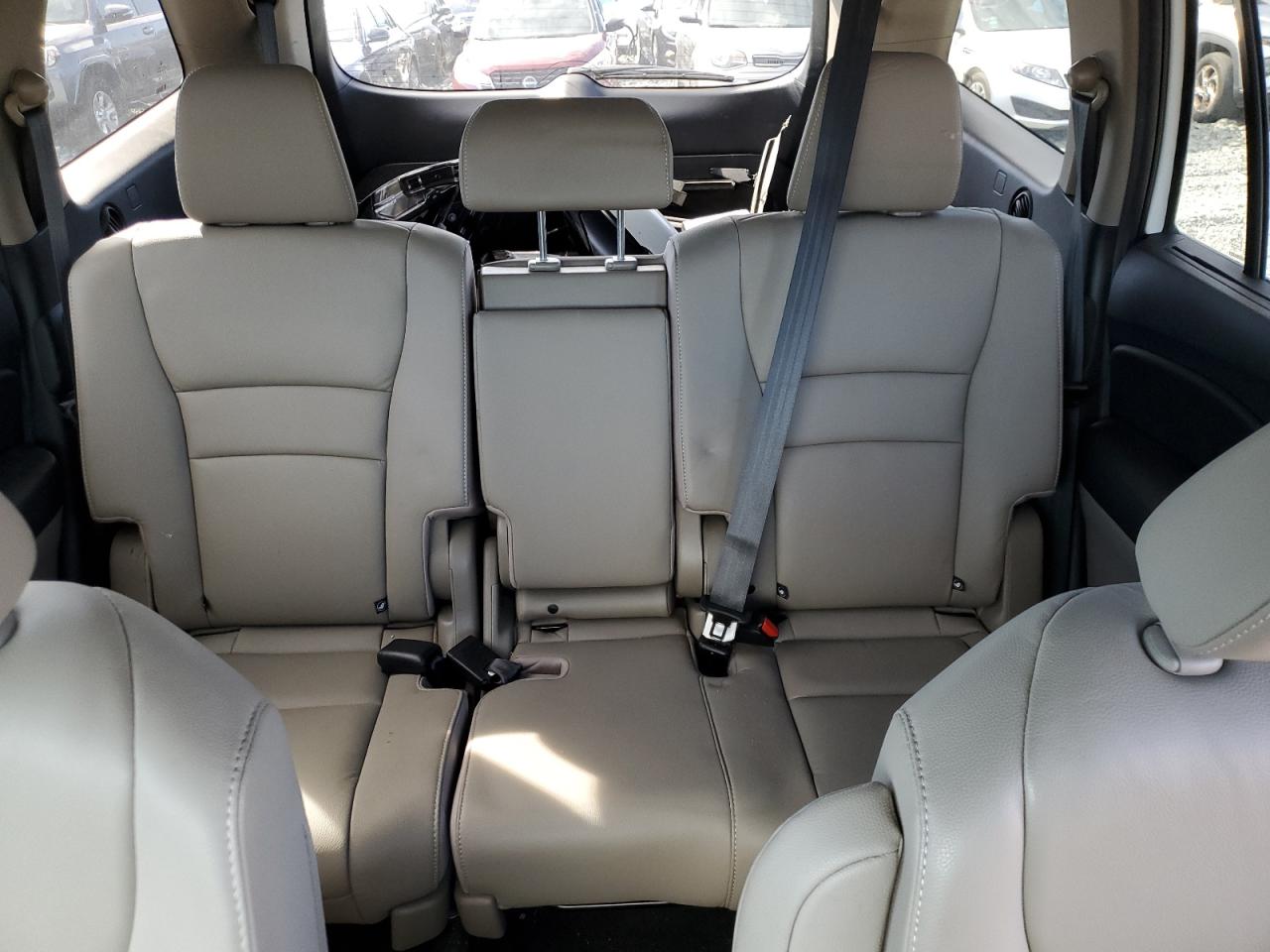 2022 Honda Pilot VIN 5FNYF5H59NB016074 Copart auction photo, front end / minor dent/scratches damage thumbnail 10