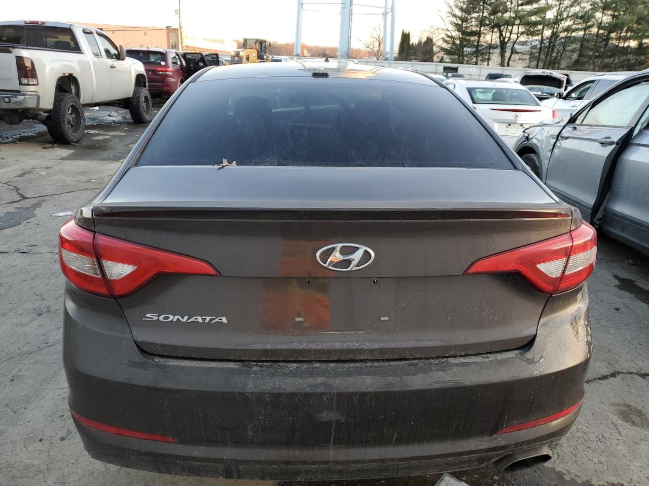2017 Hyundai Sonata VIN 5NPE24AF1HH570534 Copart auction photo, front end damage thumbnail 6