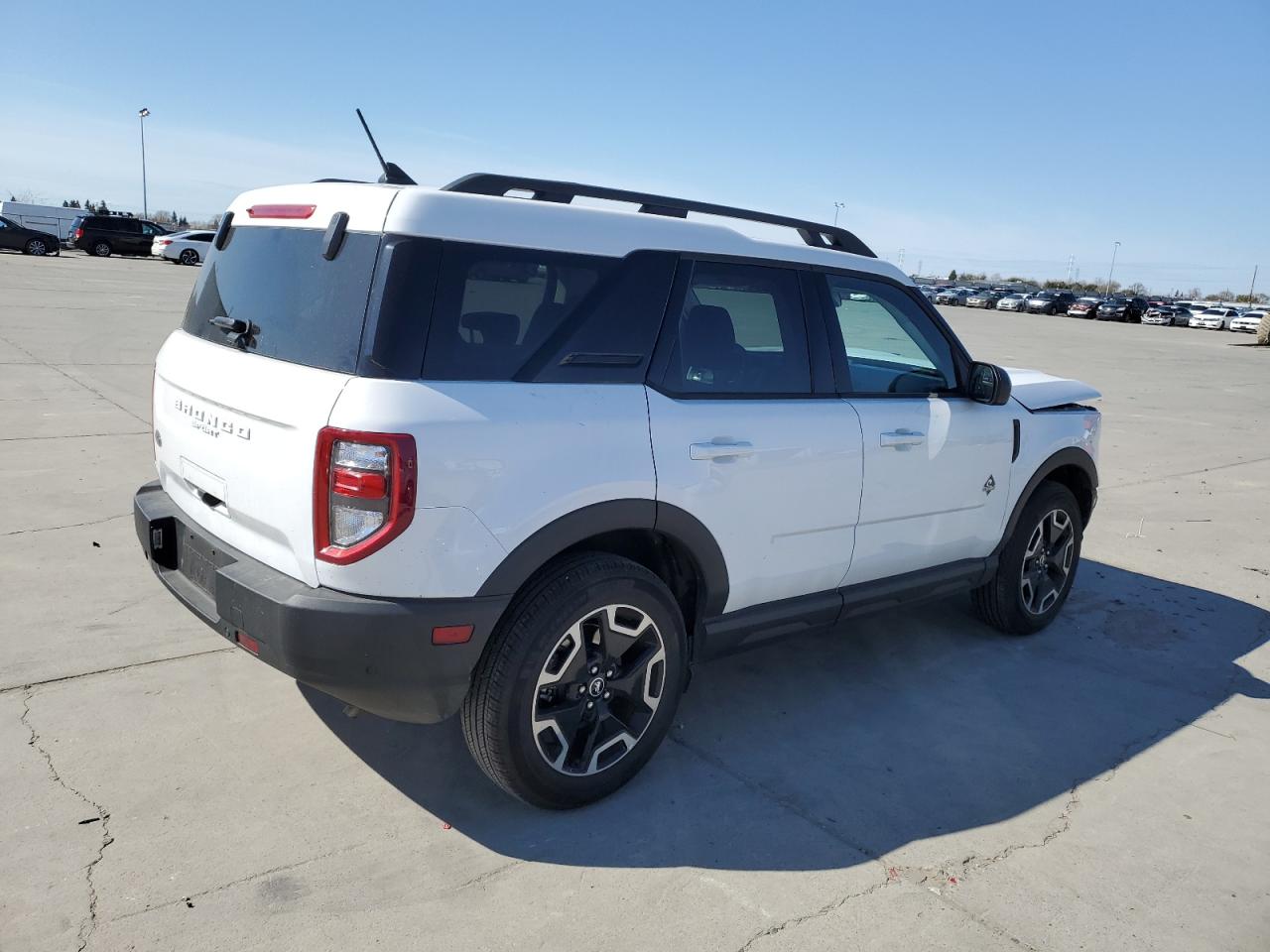 2023 Ford Bronco VIN 3FMCR9C6XPRE23794 Copart auction photo, front end damage thumbnail 3