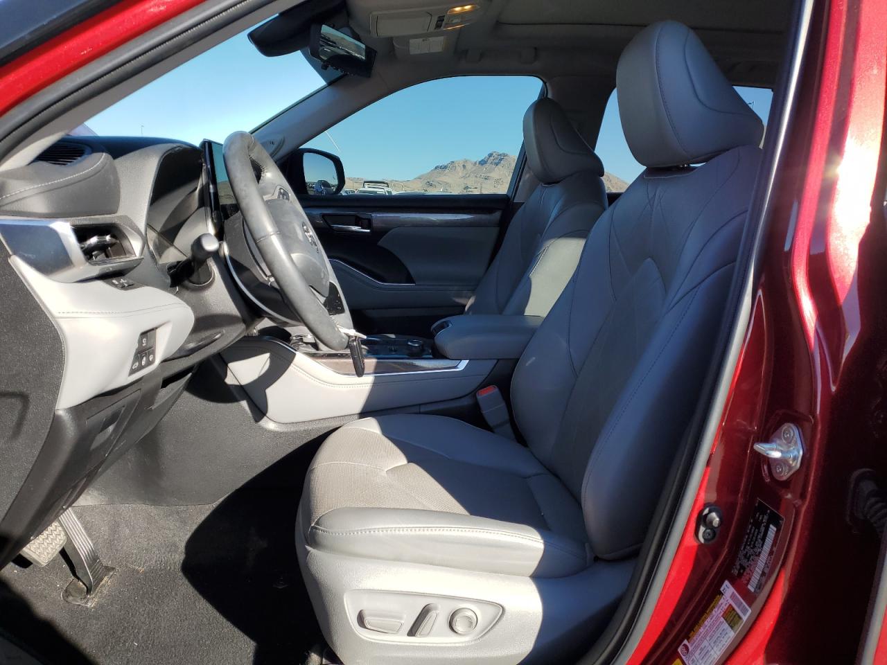 2022 Toyota Highlander VIN 5TDFZRBH2NS192064 Copart auction photo, front end damage thumbnail 7