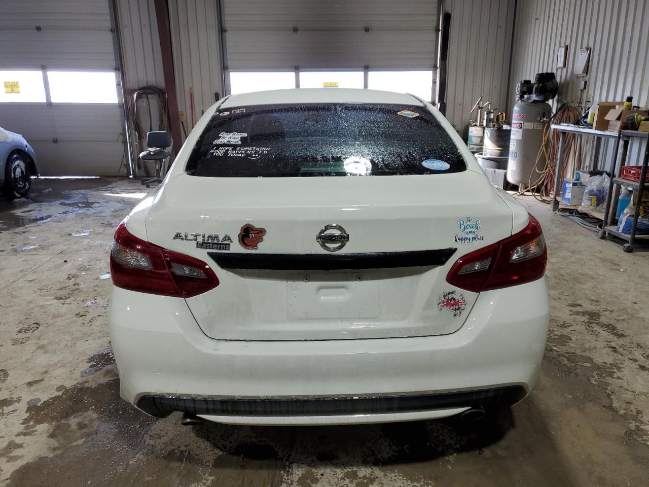 2018 Nissan Altima VIN 1N4AL3AP1JC231648 Copart auction photo, front end damage thumbnail 6