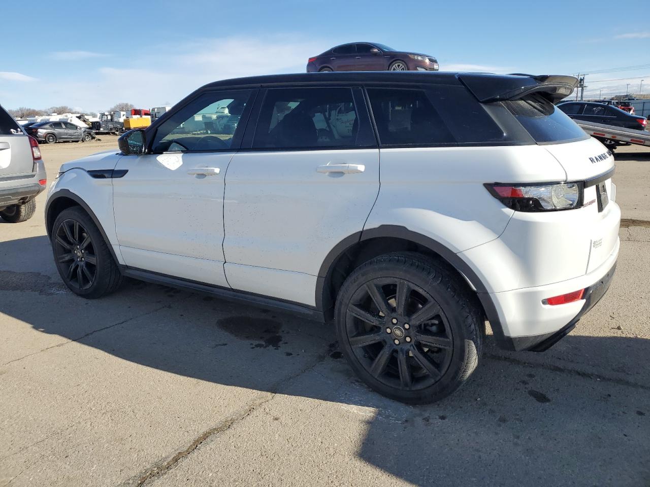2014 Land Rover Range Rover VIN SALVT2BG3EH904090 Copart auction photo, front end damage thumbnail 2