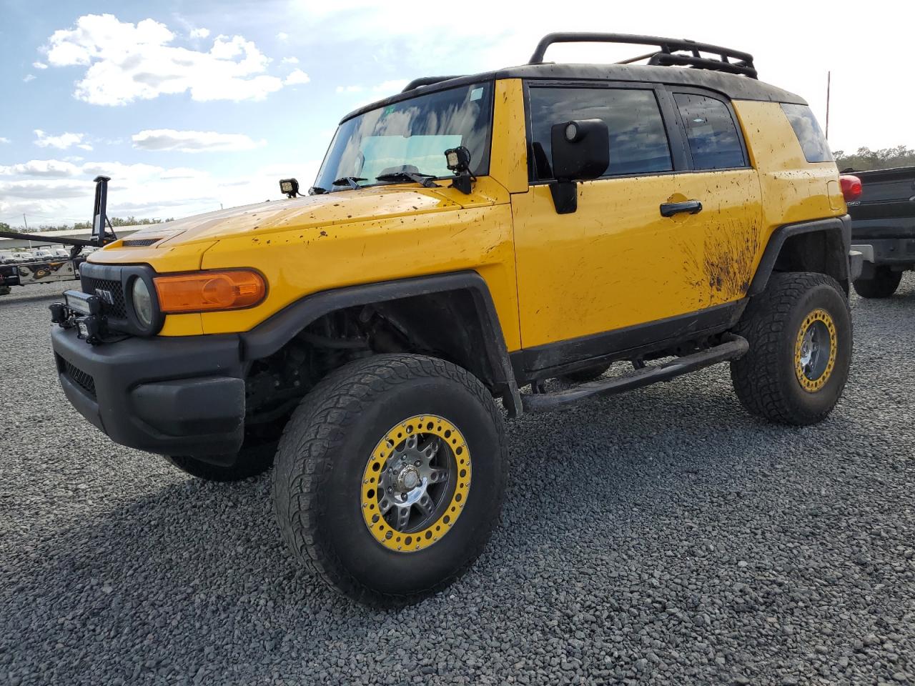 2007 Toyota FJ Cruiser VIN JTEBU11F670041910