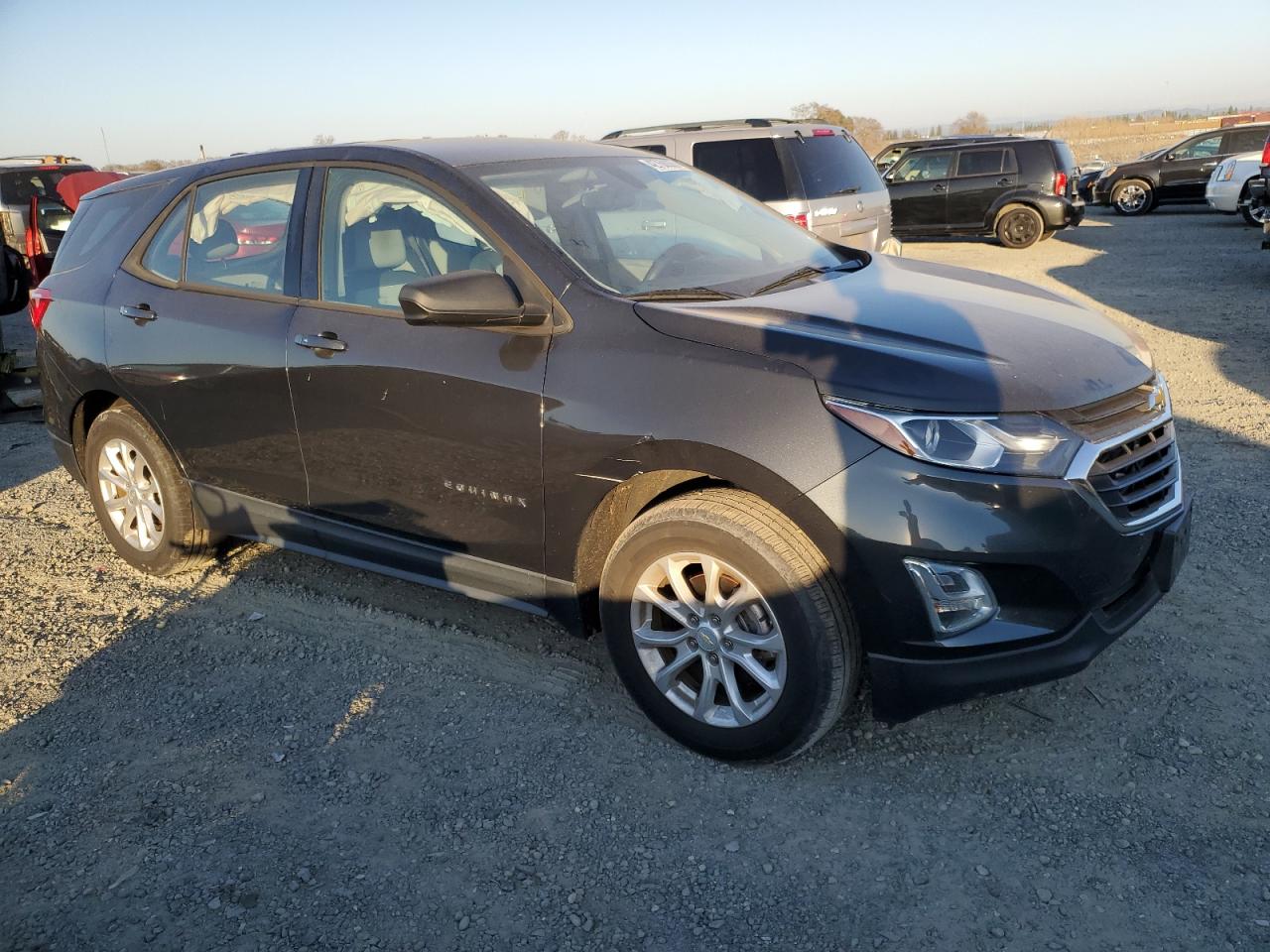 2018 Chevrolet Equinox VIN 2GNAXHEV5J6134456 Copart auction photo, side damage thumbnail 4