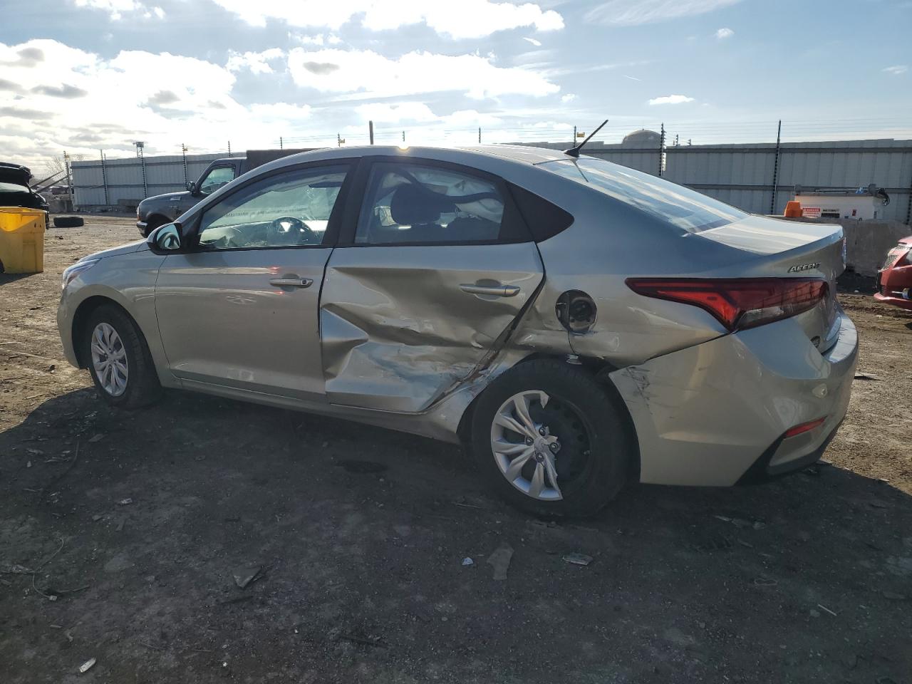 2020 Hyundai Accent VIN 3KPC24A6XLE101673 Copart auction photo, side / rear end damage thumbnail 2