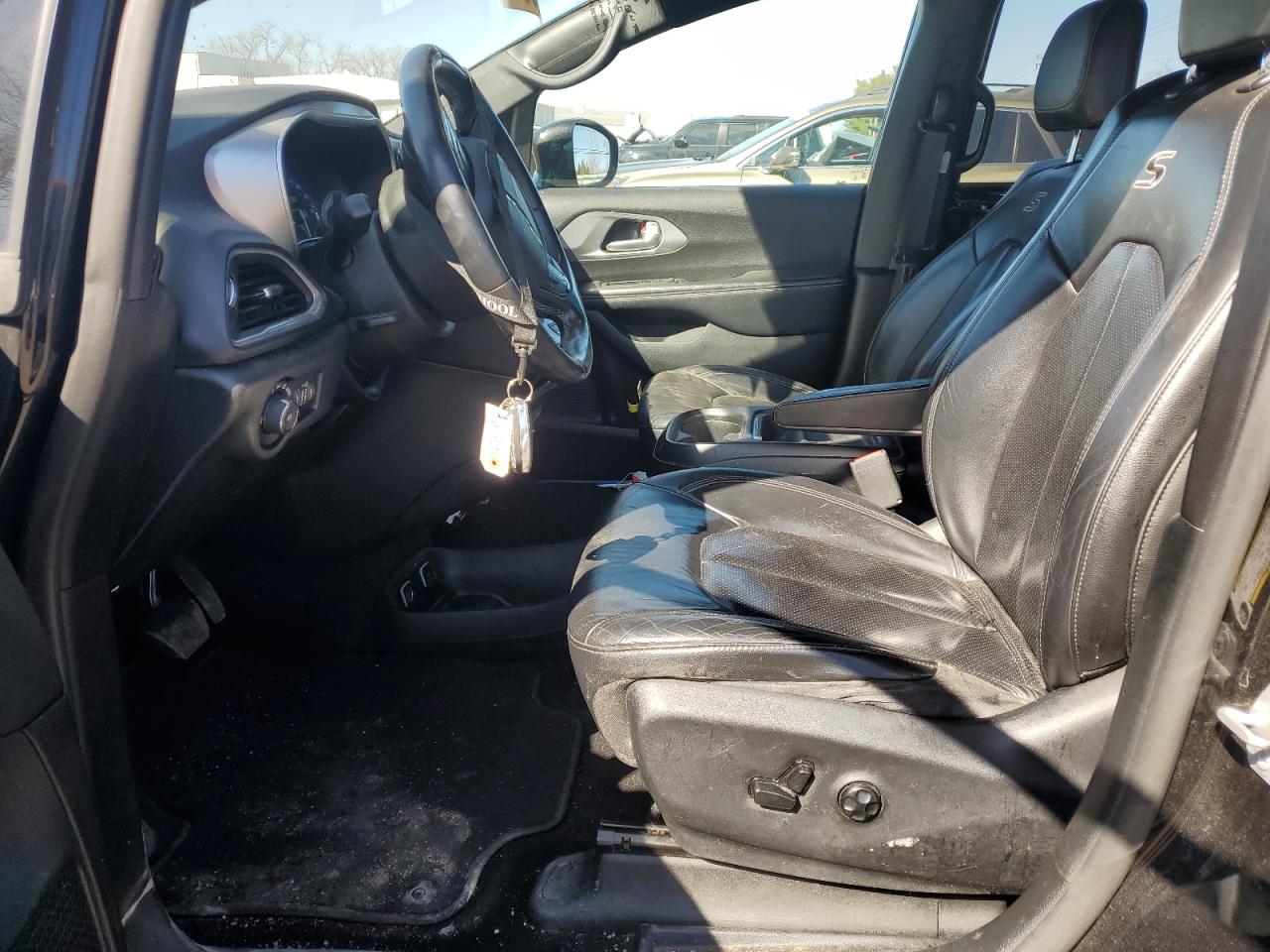 2018 Chrysler Pacifica VIN 2C4RC1BG6JR228414 Copart auction photo, side damage thumbnail 7